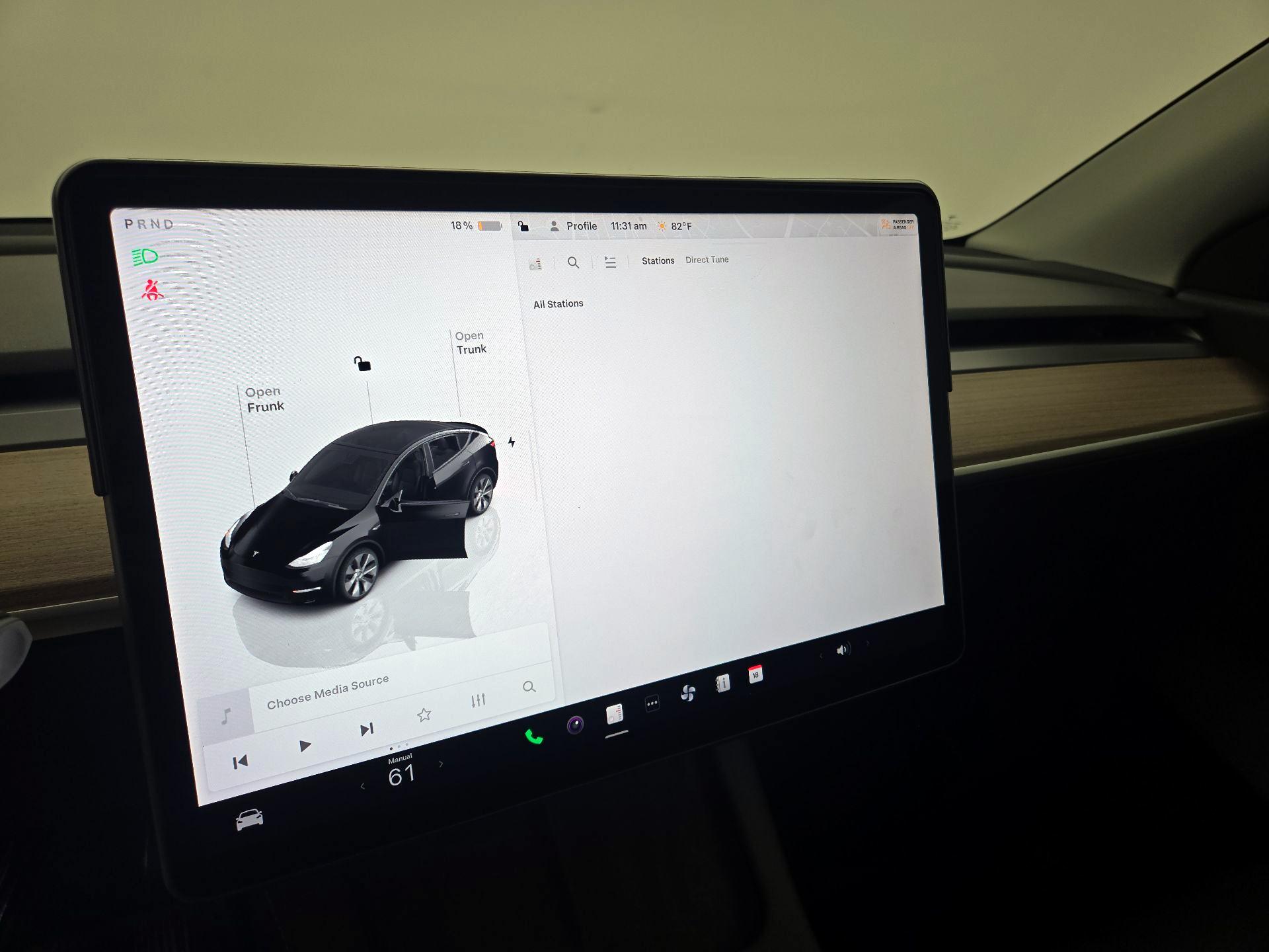 Thumbnail: 2022 Tesla Model Y - 15