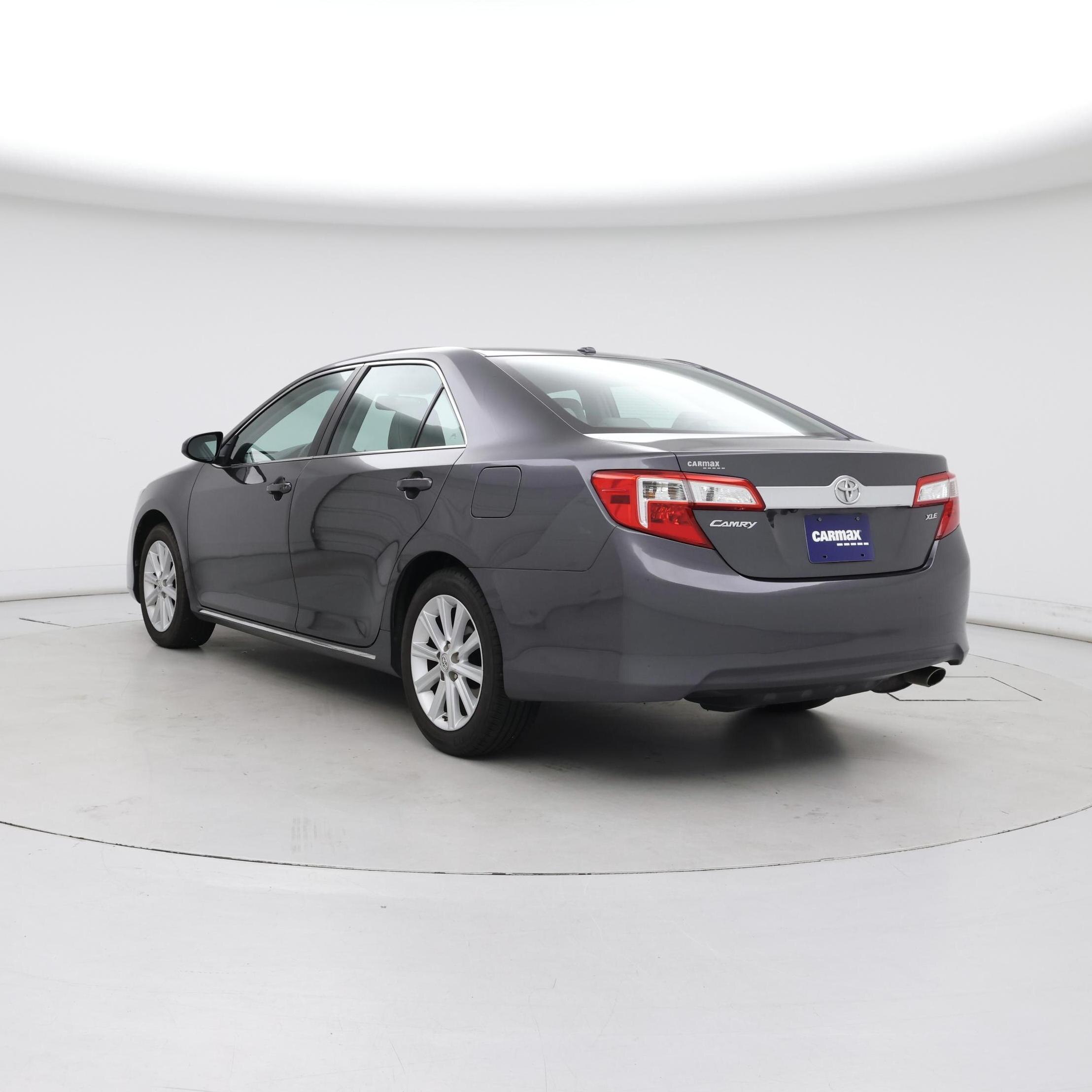 Thumbnail: 2013 Toyota Camry - 2