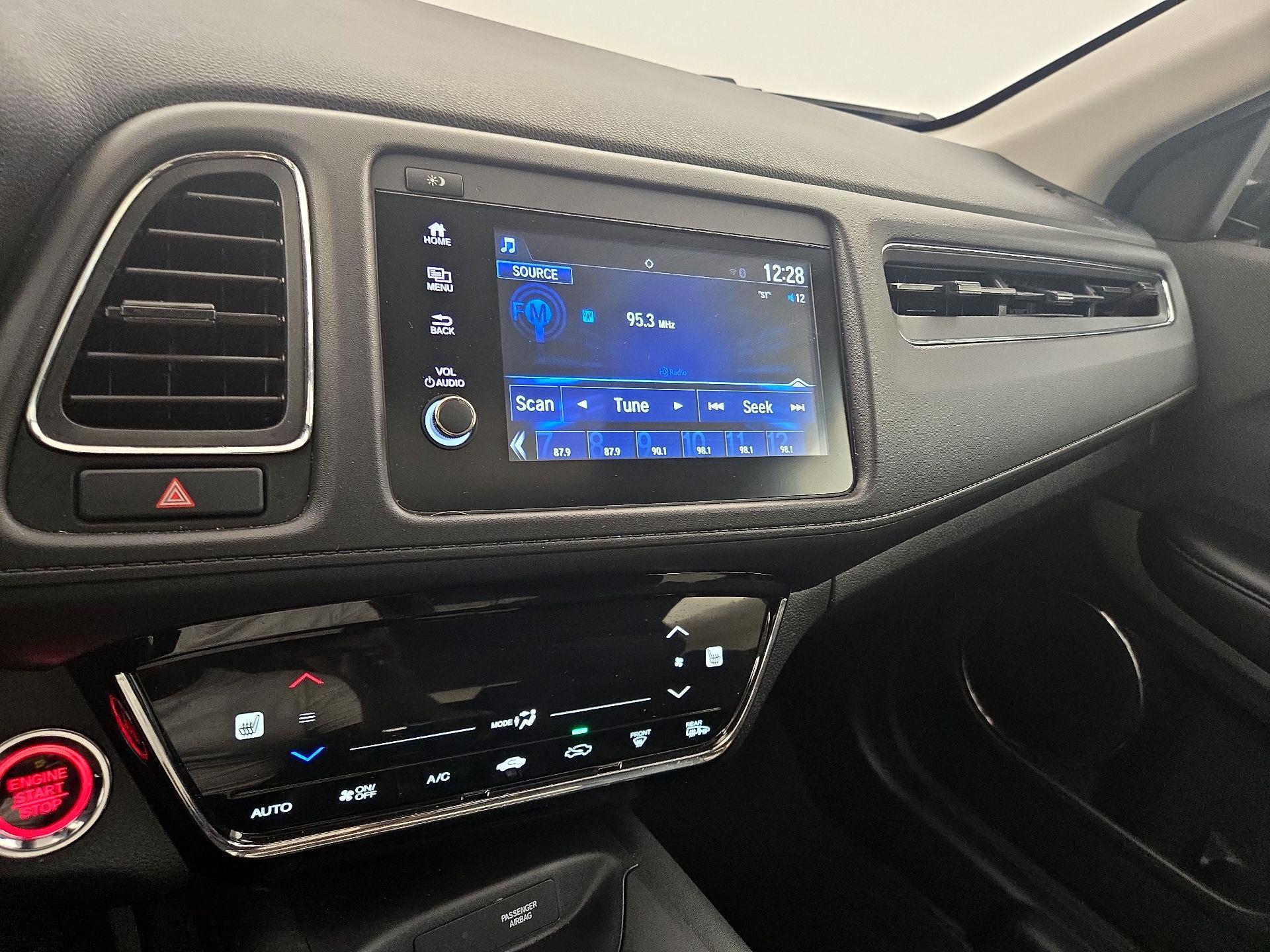 Thumbnail: 2019 Honda HR-V - 15