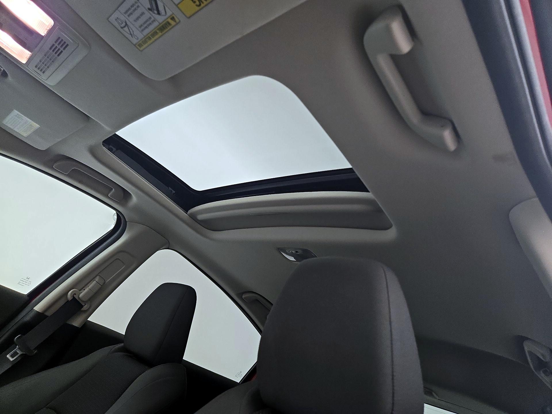 Thumbnail: 2019 Honda HR-V - 19