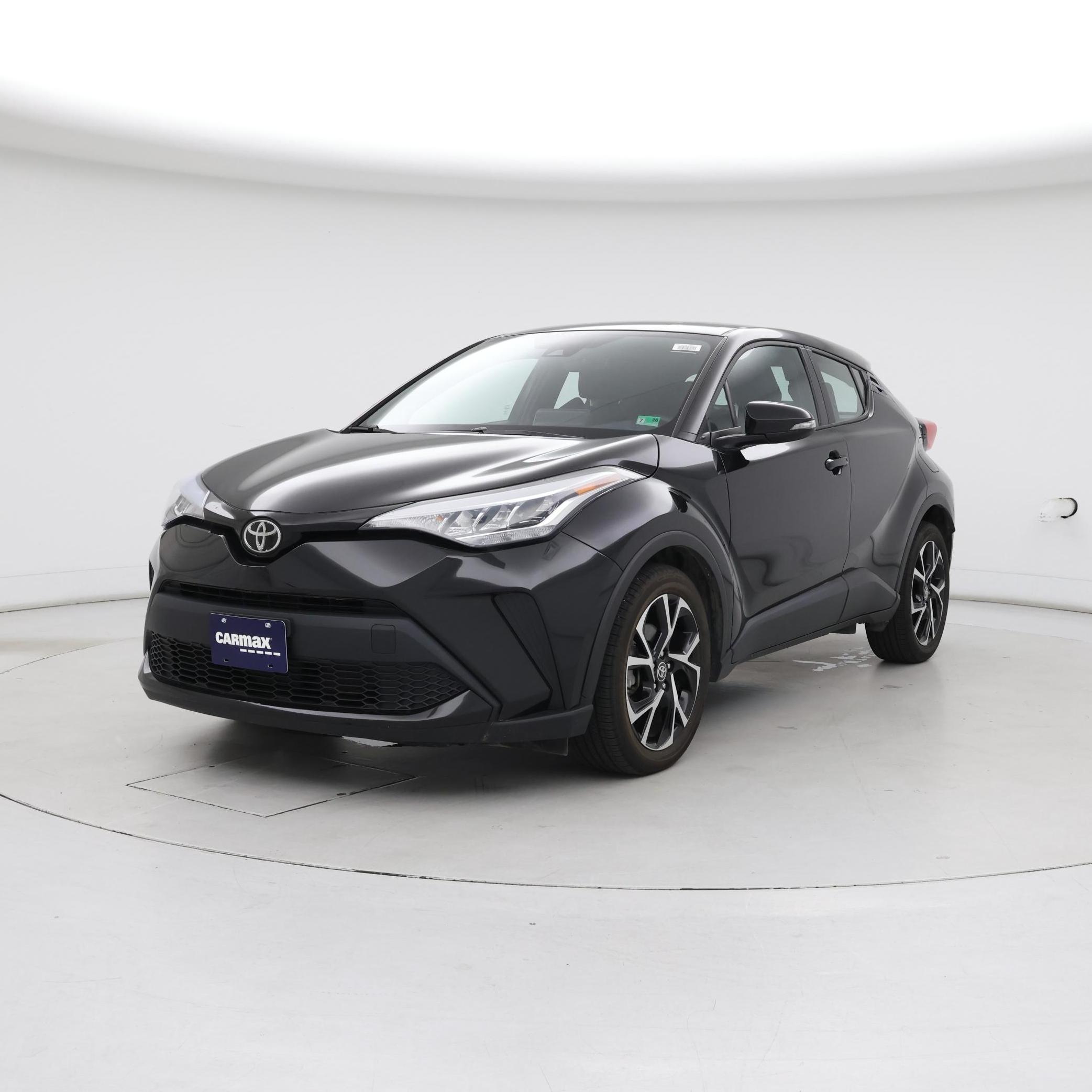 Thumbnail: 2022 Toyota C-HR - 4