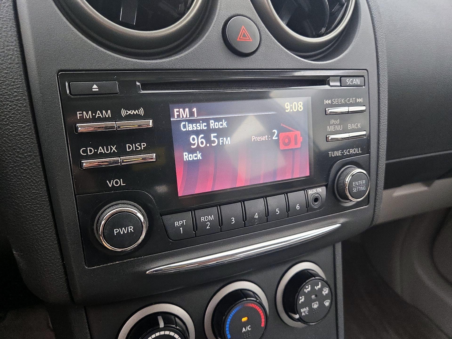 Thumbnail: 2015 Nissan Rogue - 15