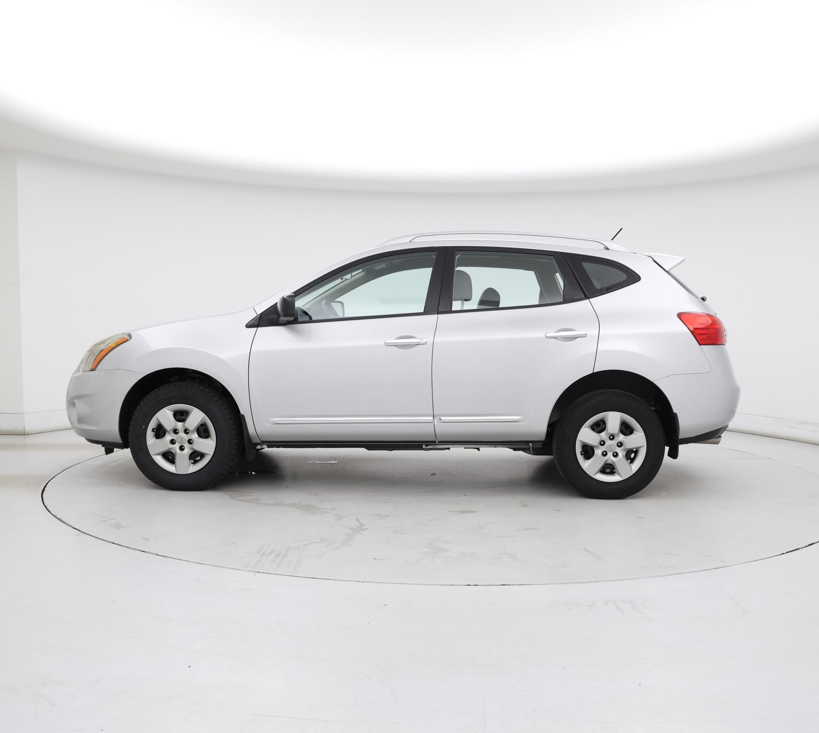 Thumbnail: 2015 Nissan Rogue - 3
