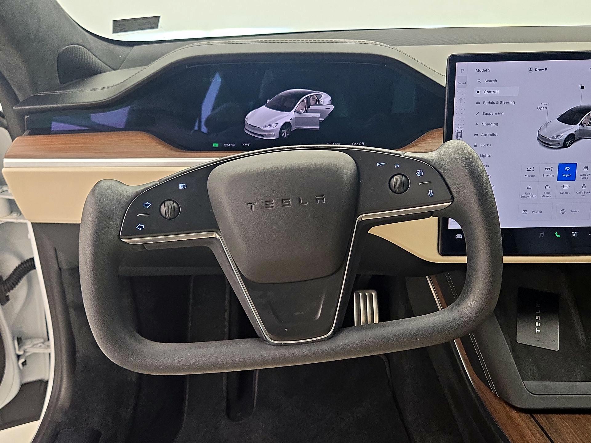Thumbnail: 2023 Tesla Model S - 10