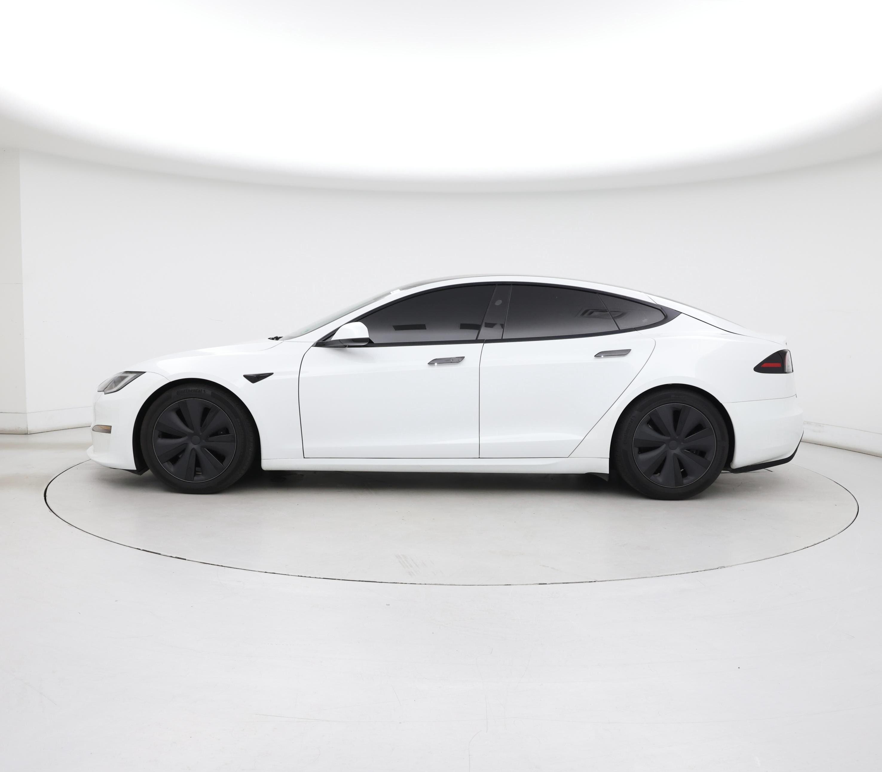 Thumbnail: 2023 Tesla Model S - 3