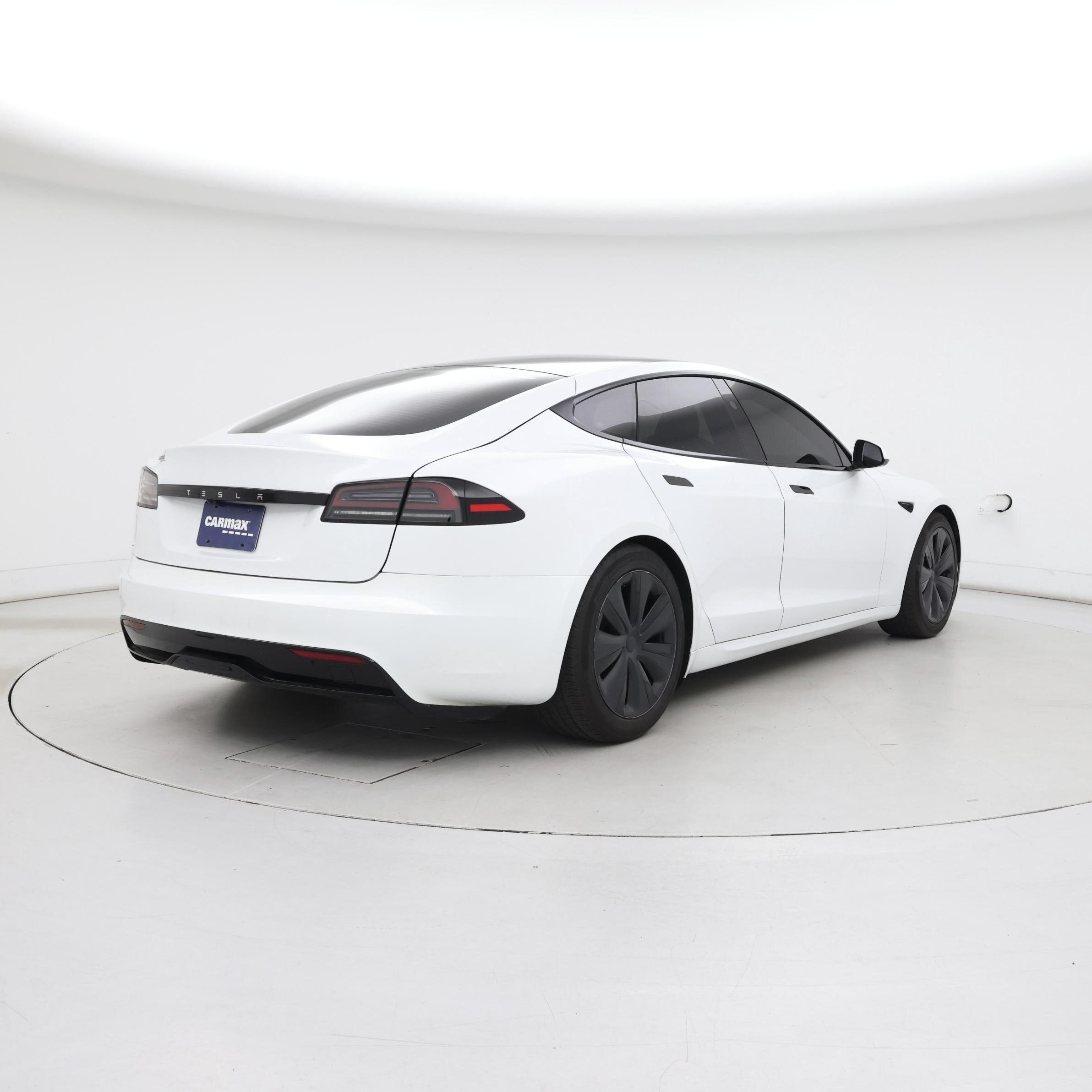 Thumbnail: 2023 Tesla Model S - 8