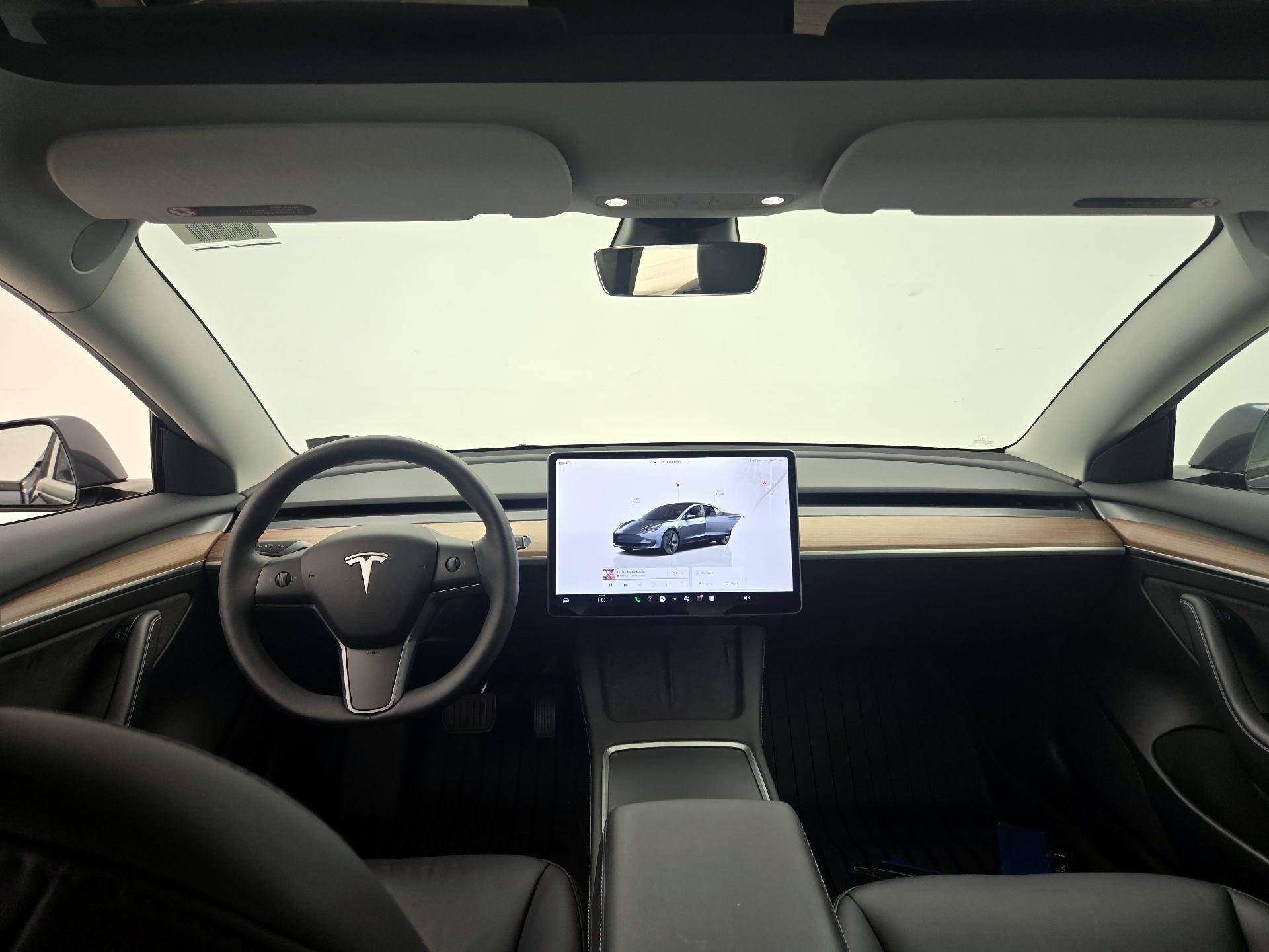 Thumbnail: 2023 Tesla Model 3 - 9