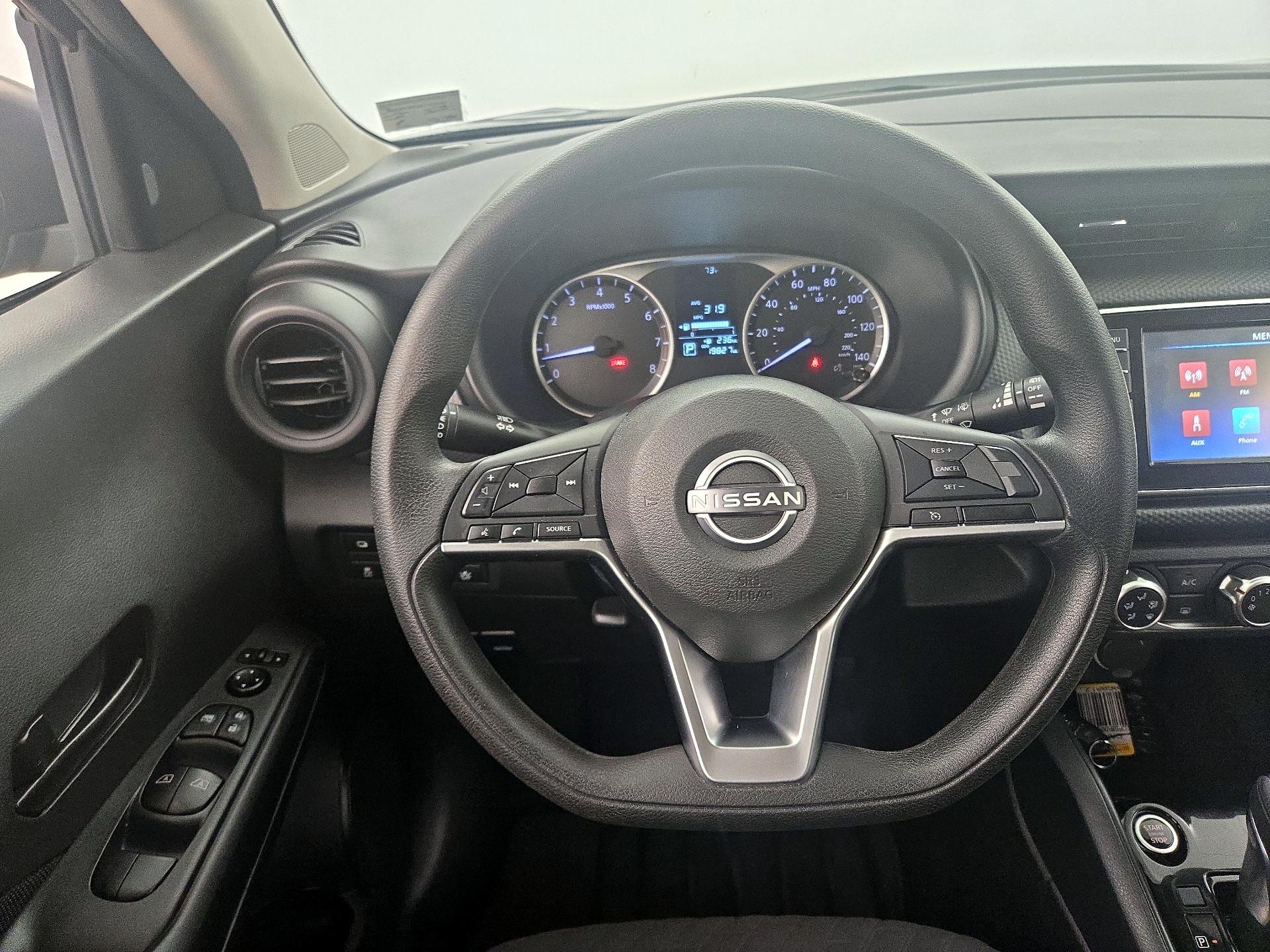Thumbnail: 2022 Nissan Kicks - 10