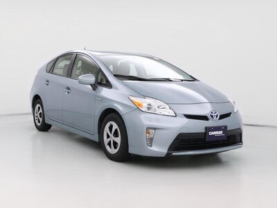 Green 2015 Toyota Prius Three