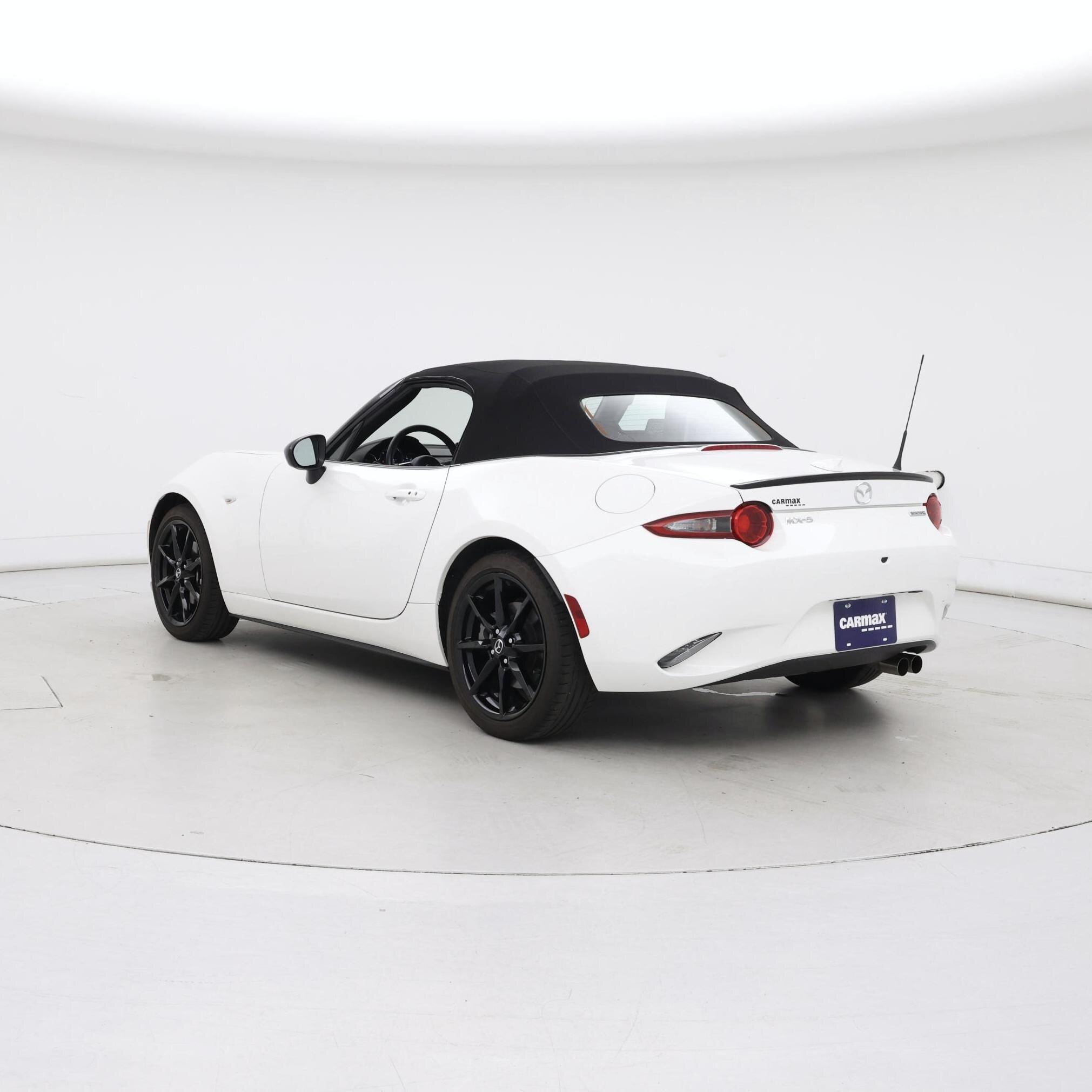 Thumbnail: 2021 Mazda MX-5 Miata - 2