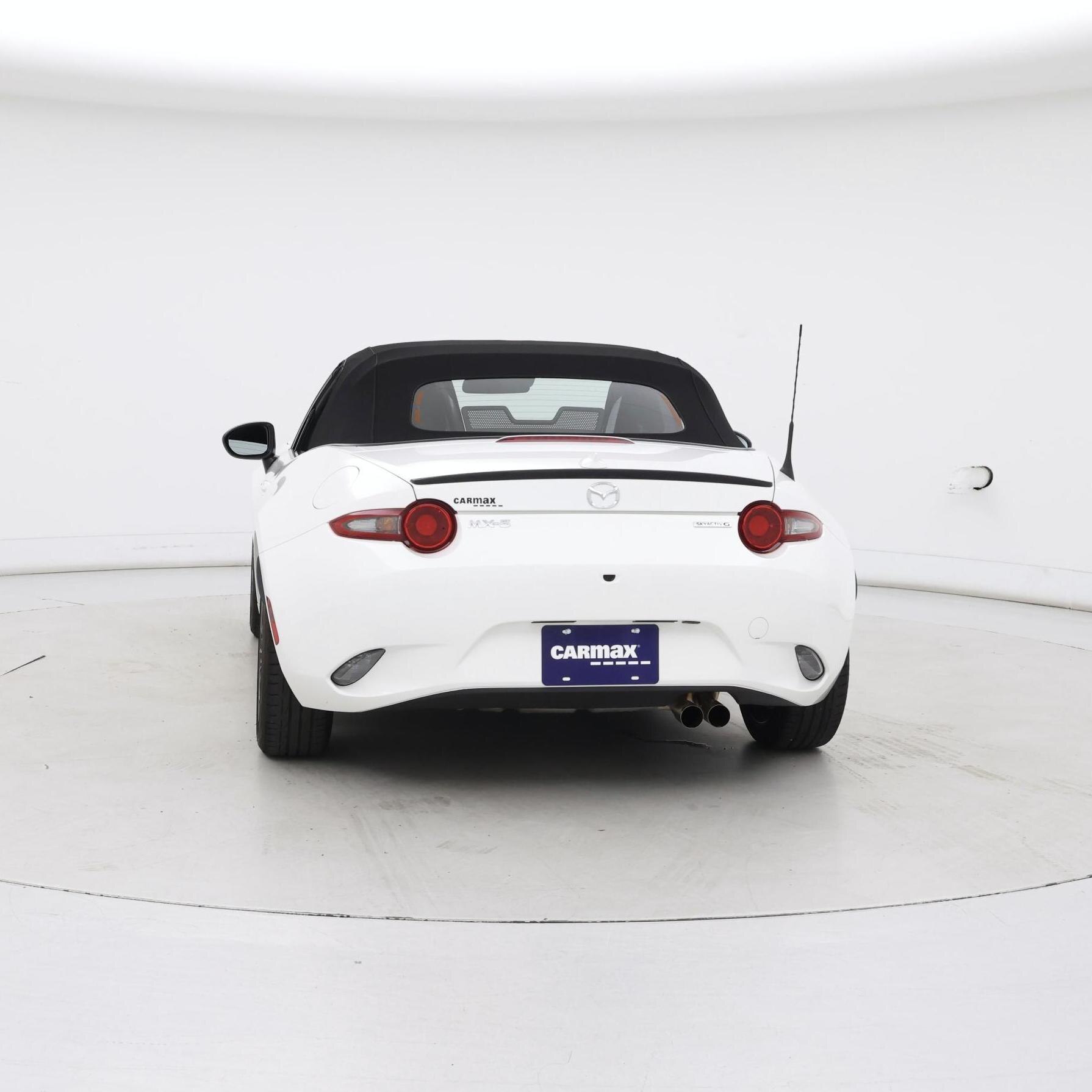 Thumbnail: 2021 Mazda MX-5 Miata - 6
