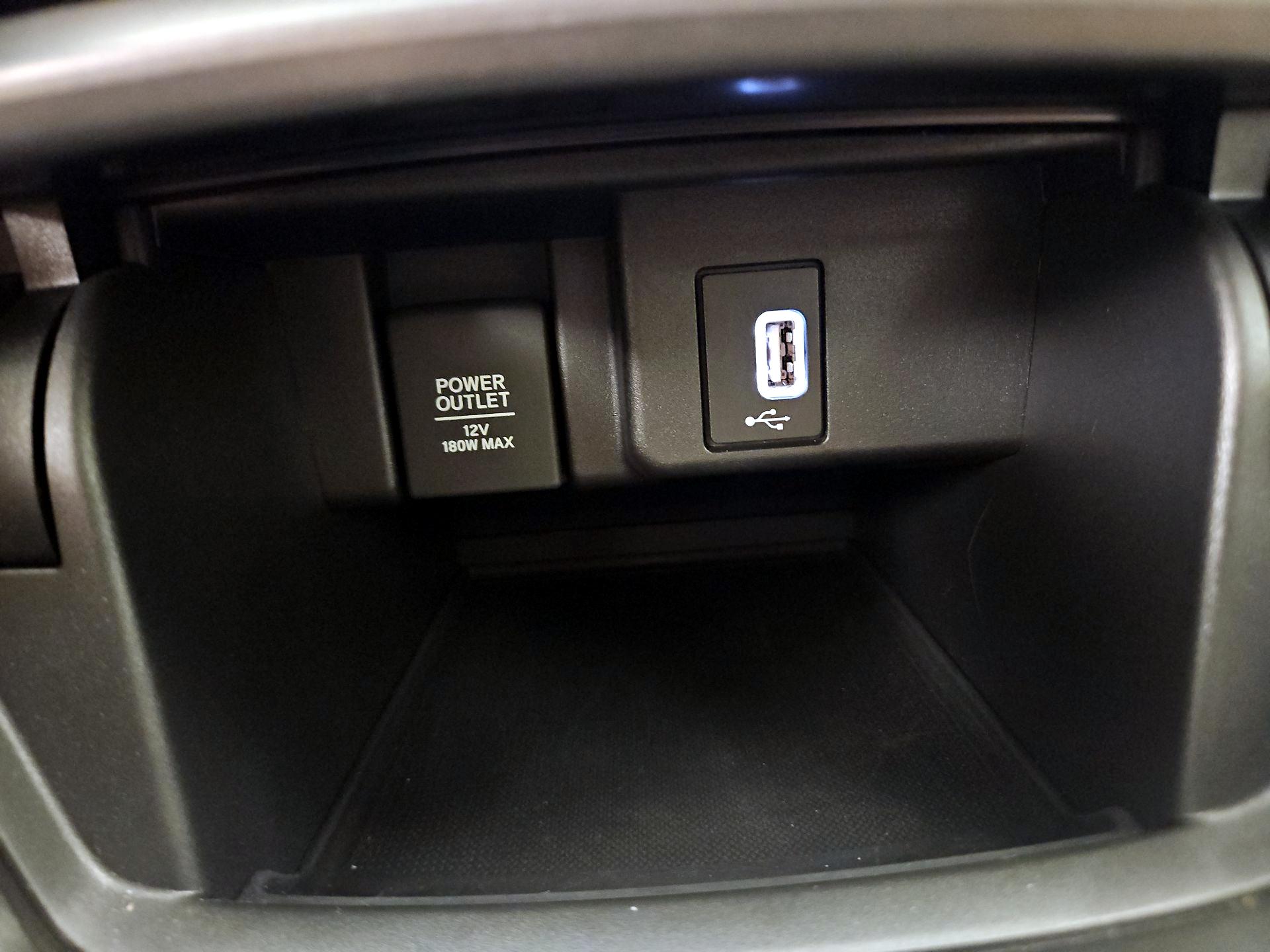 Thumbnail: 2018 Honda Accord - 18