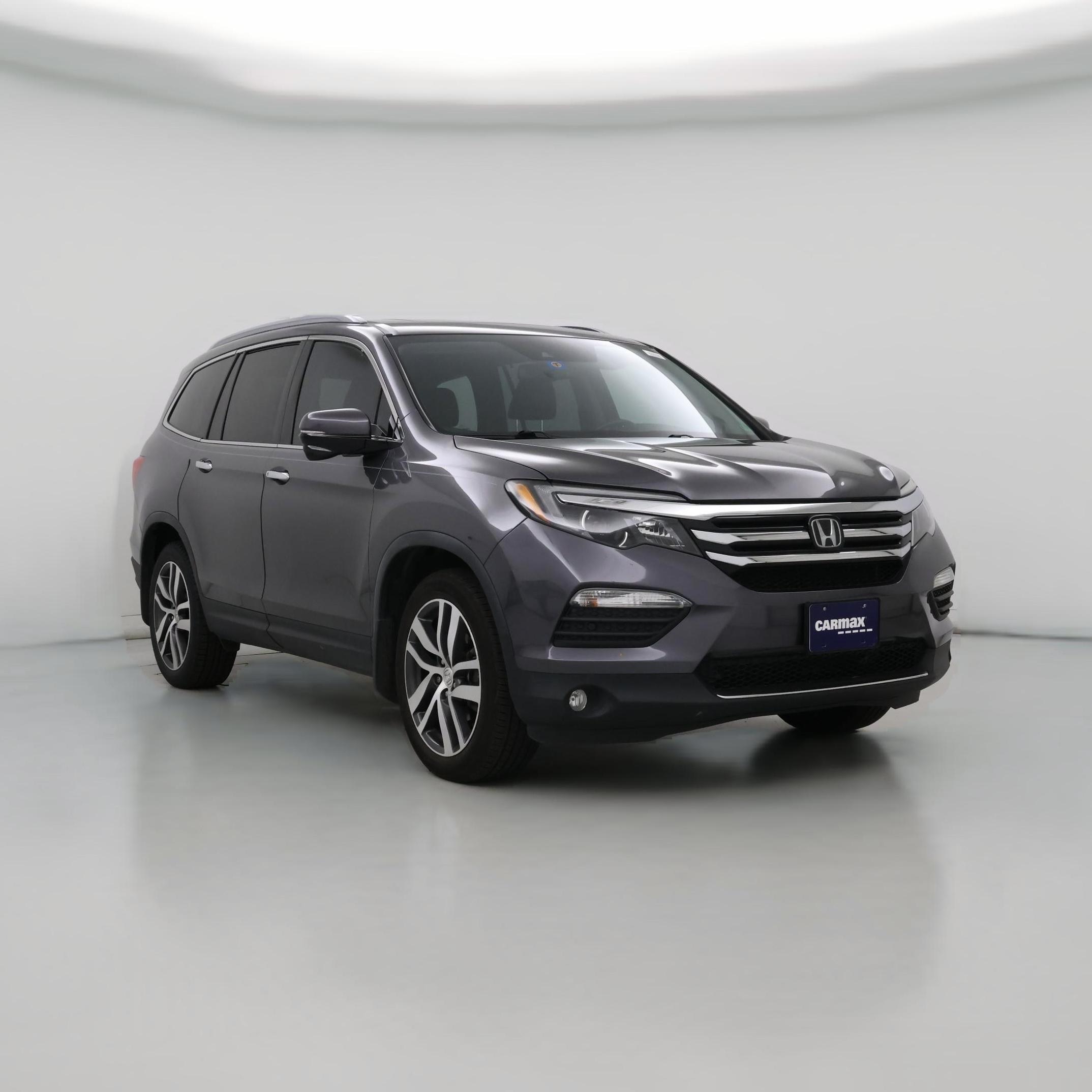 Thumbnail: 2017 Honda Pilot - 1