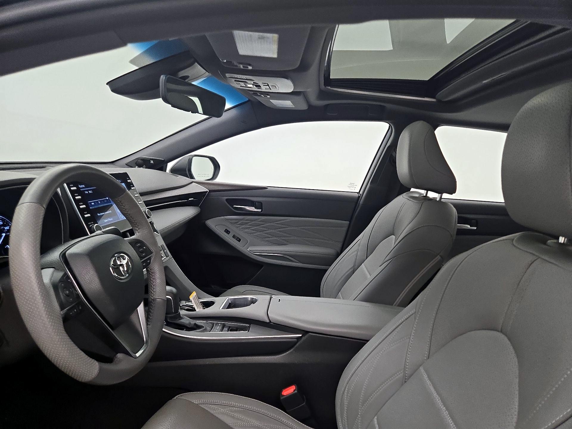 Thumbnail: 2019 Toyota Avalon - 20