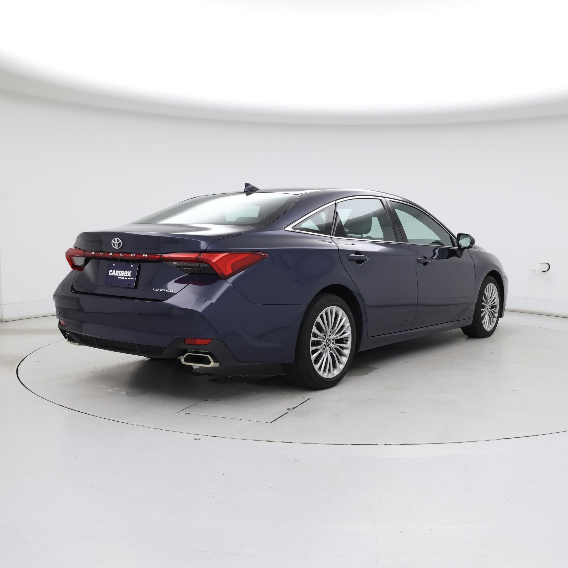 Thumbnail: 2019 Toyota Avalon - 8