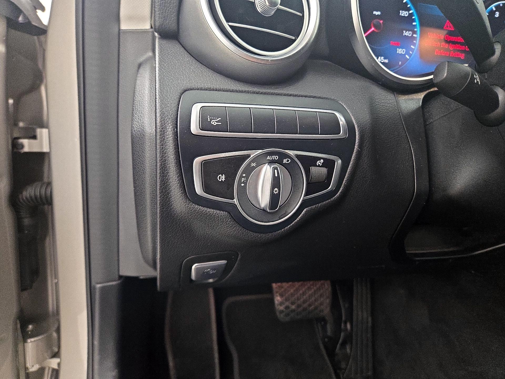Thumbnail: 2019 Mercedes-Benz C-Class - 13