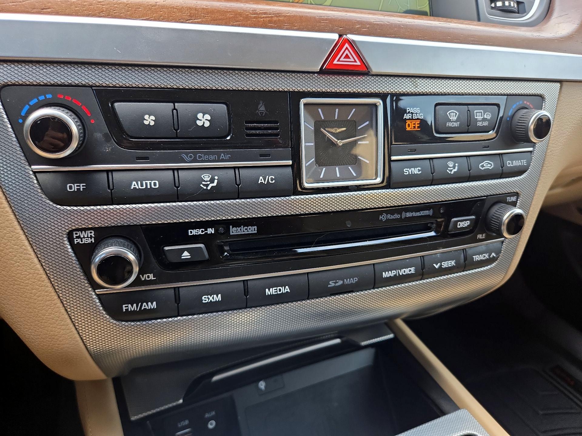 Thumbnail: 2018 Genesis G80 - 17