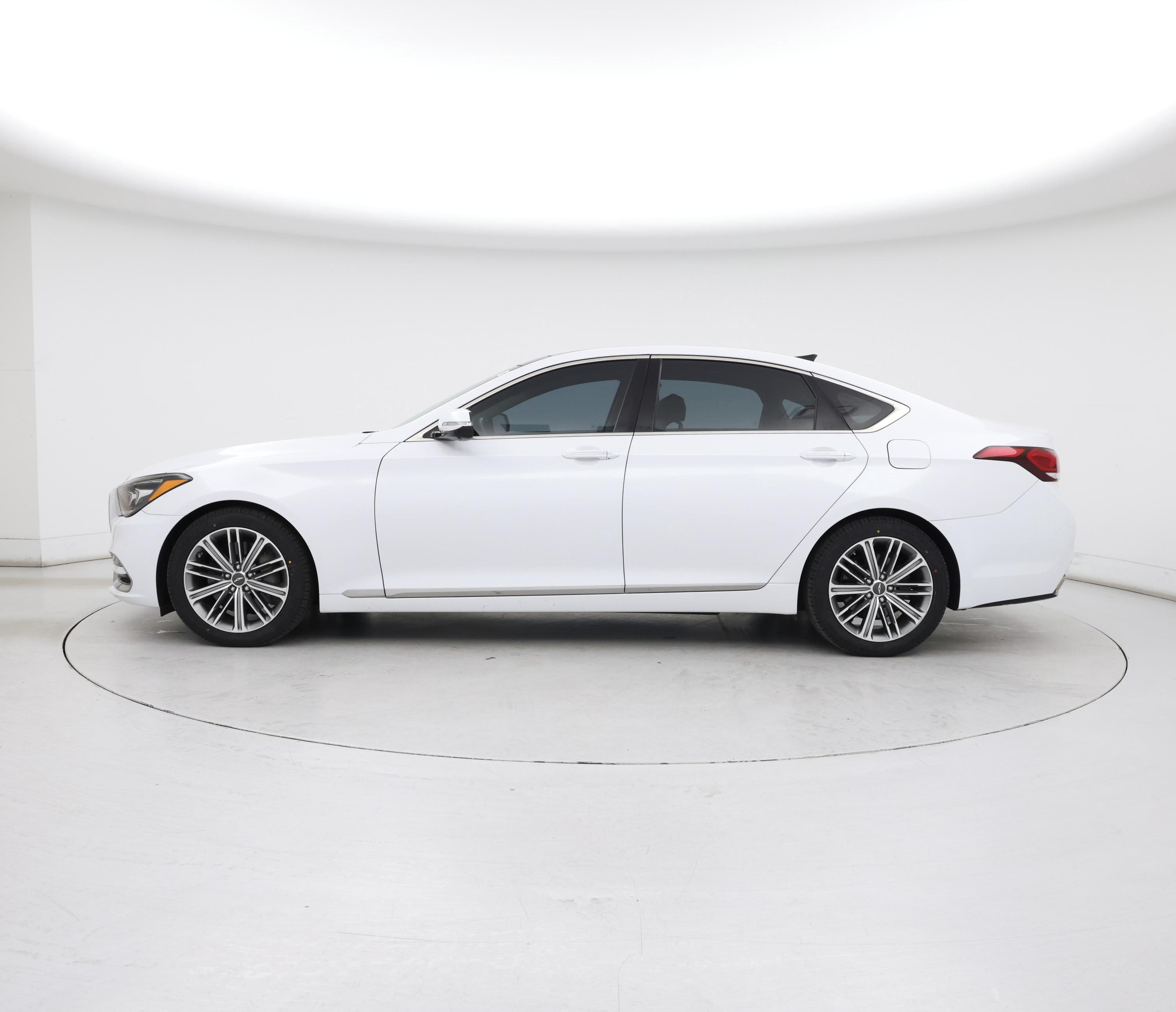 Thumbnail: 2018 Genesis G80 - 3