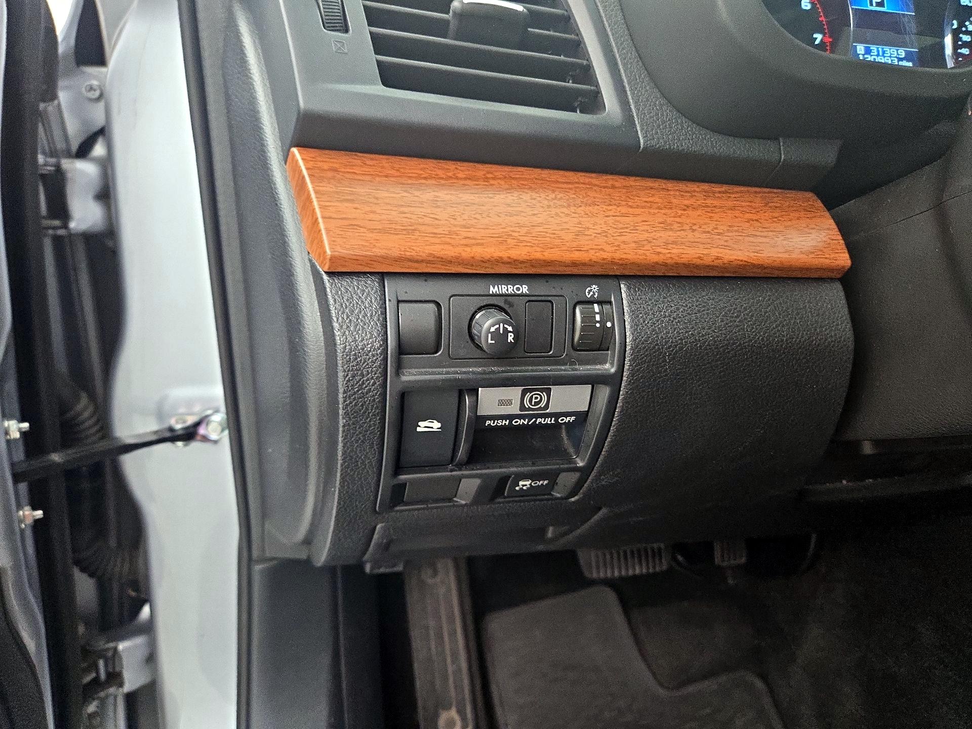 Thumbnail: 2013 Subaru Outback - 13