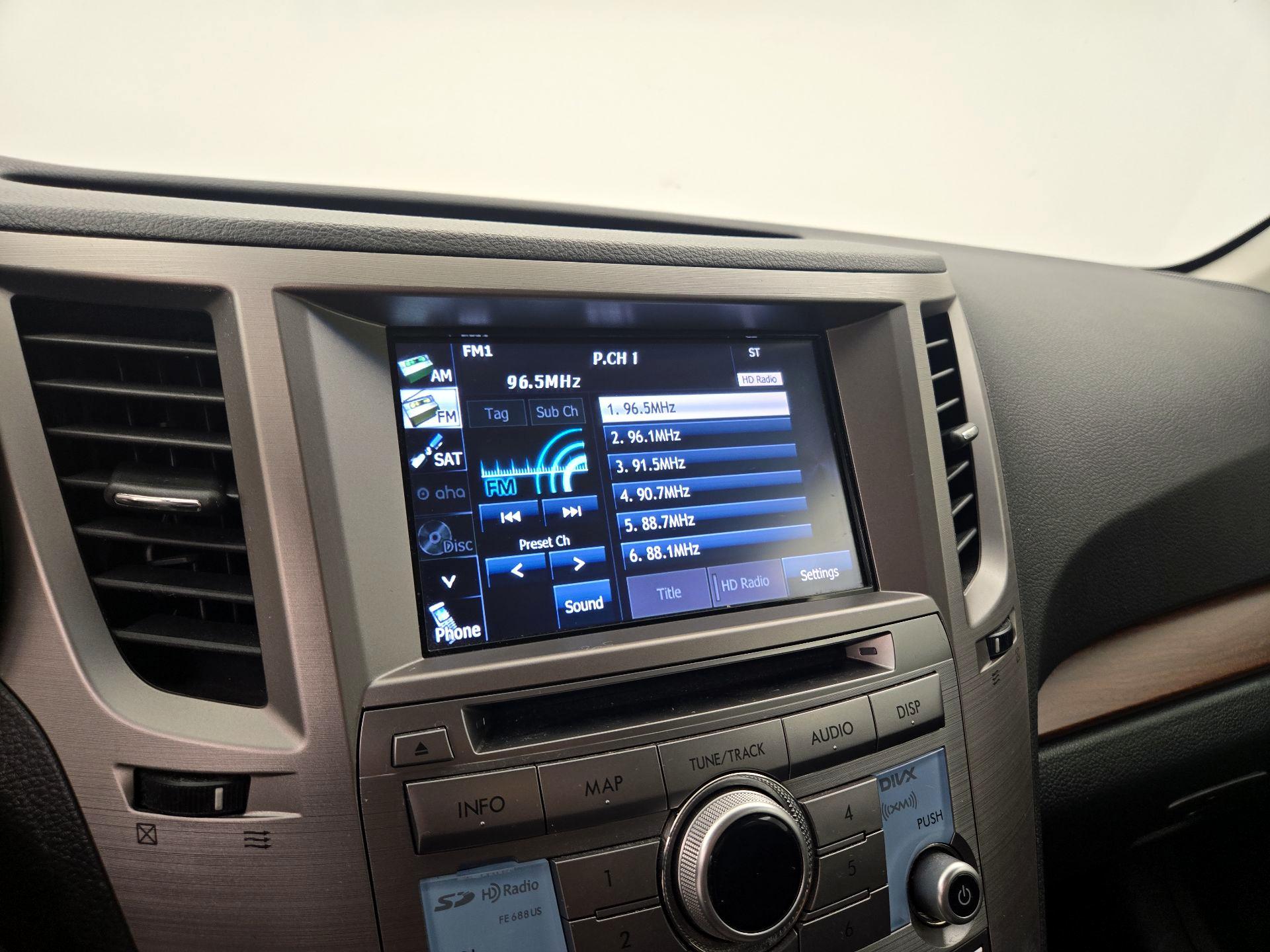 Thumbnail: 2013 Subaru Outback - 16