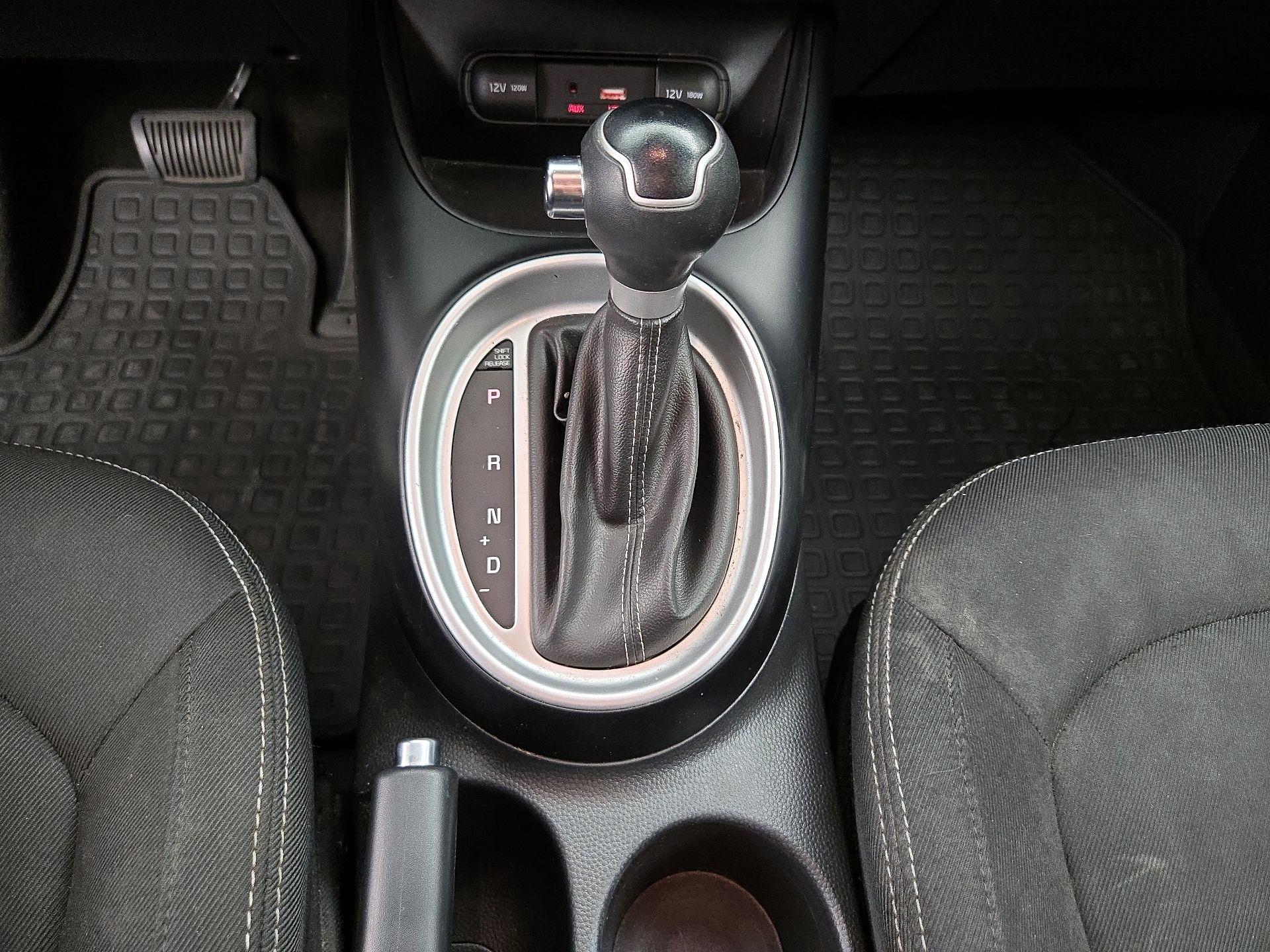 Thumbnail: 2017 Kia Soul - 17