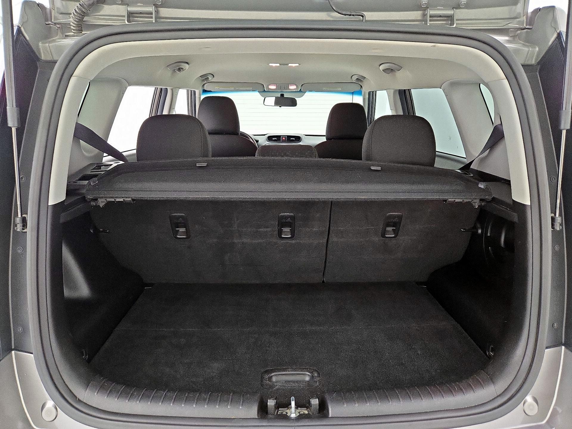 Thumbnail: 2017 Kia Soul - 20