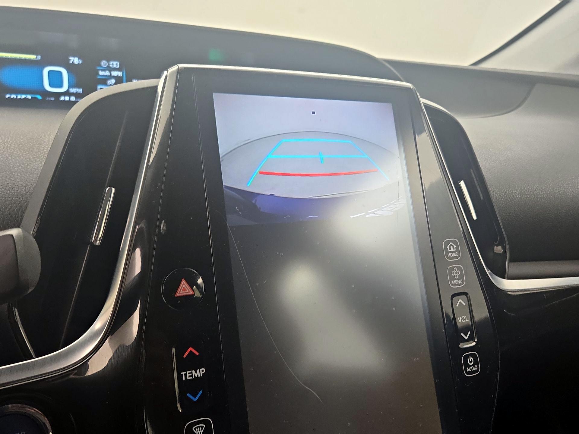 Thumbnail: 2018 Toyota Prius - 15