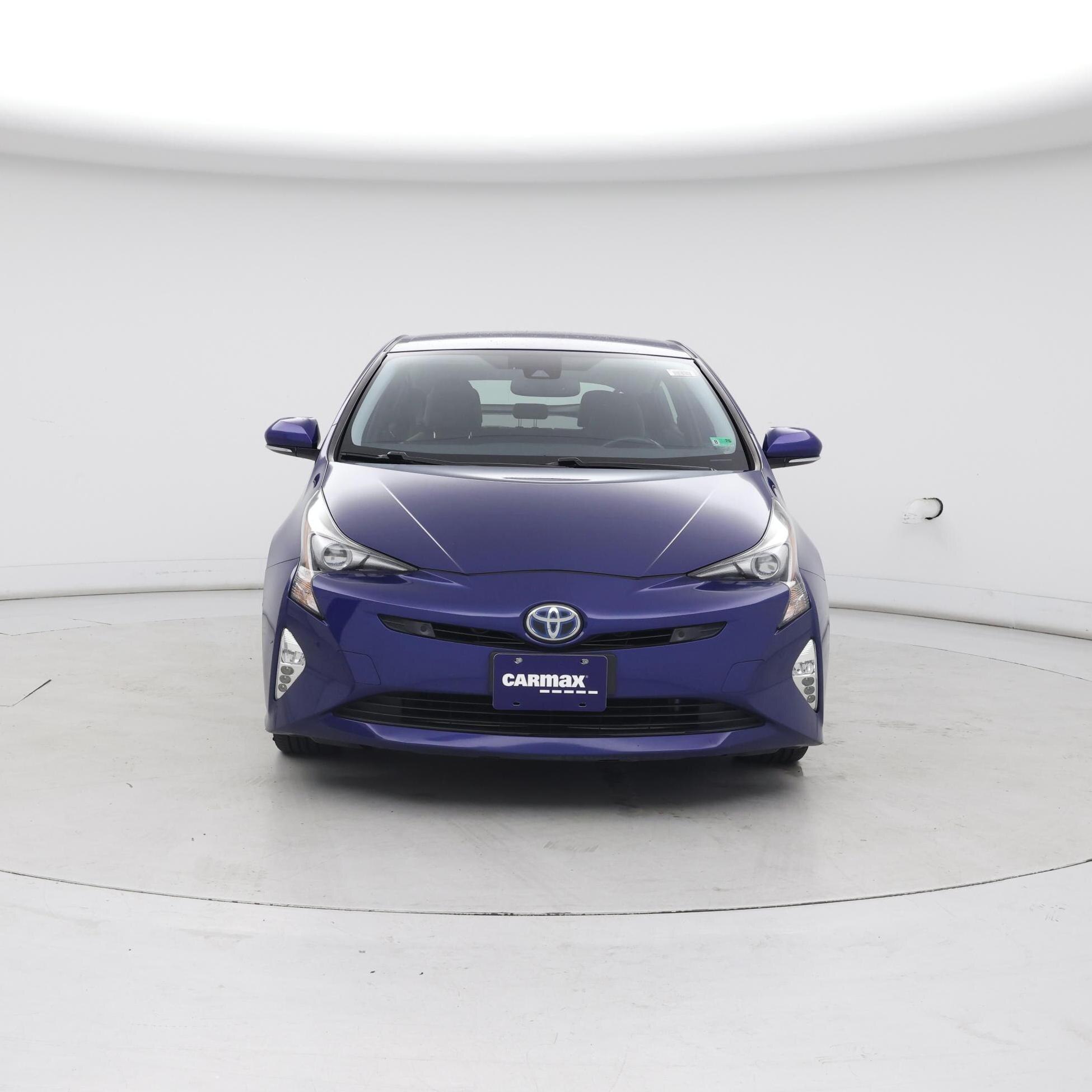 Thumbnail: 2018 Toyota Prius - 5