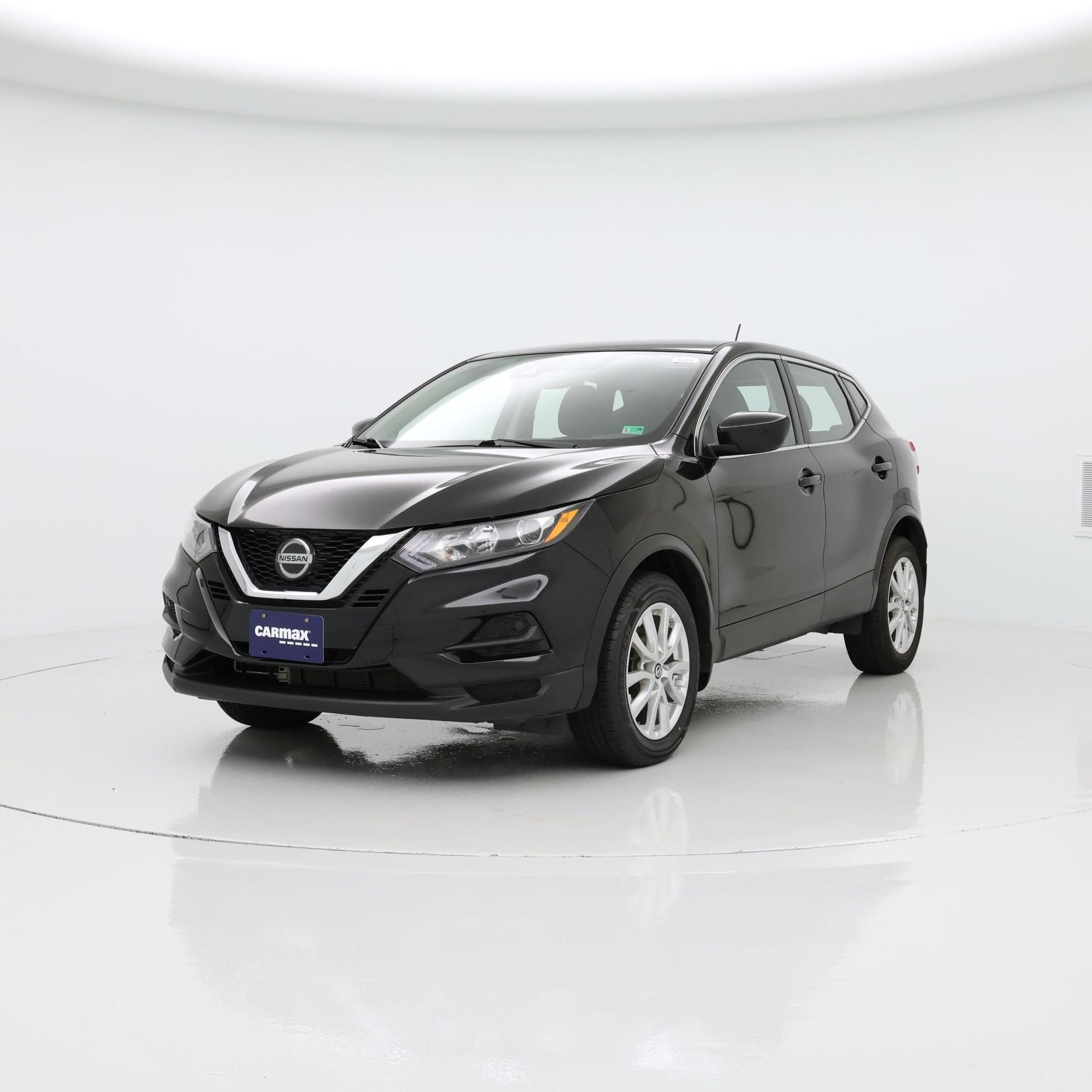 Thumbnail: 2022 Nissan Rogue Sport - 4