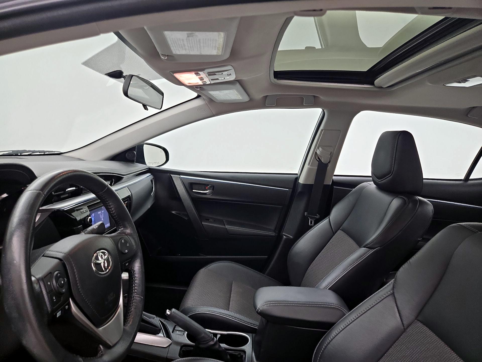 Thumbnail: 2015 Toyota Corolla - 19
