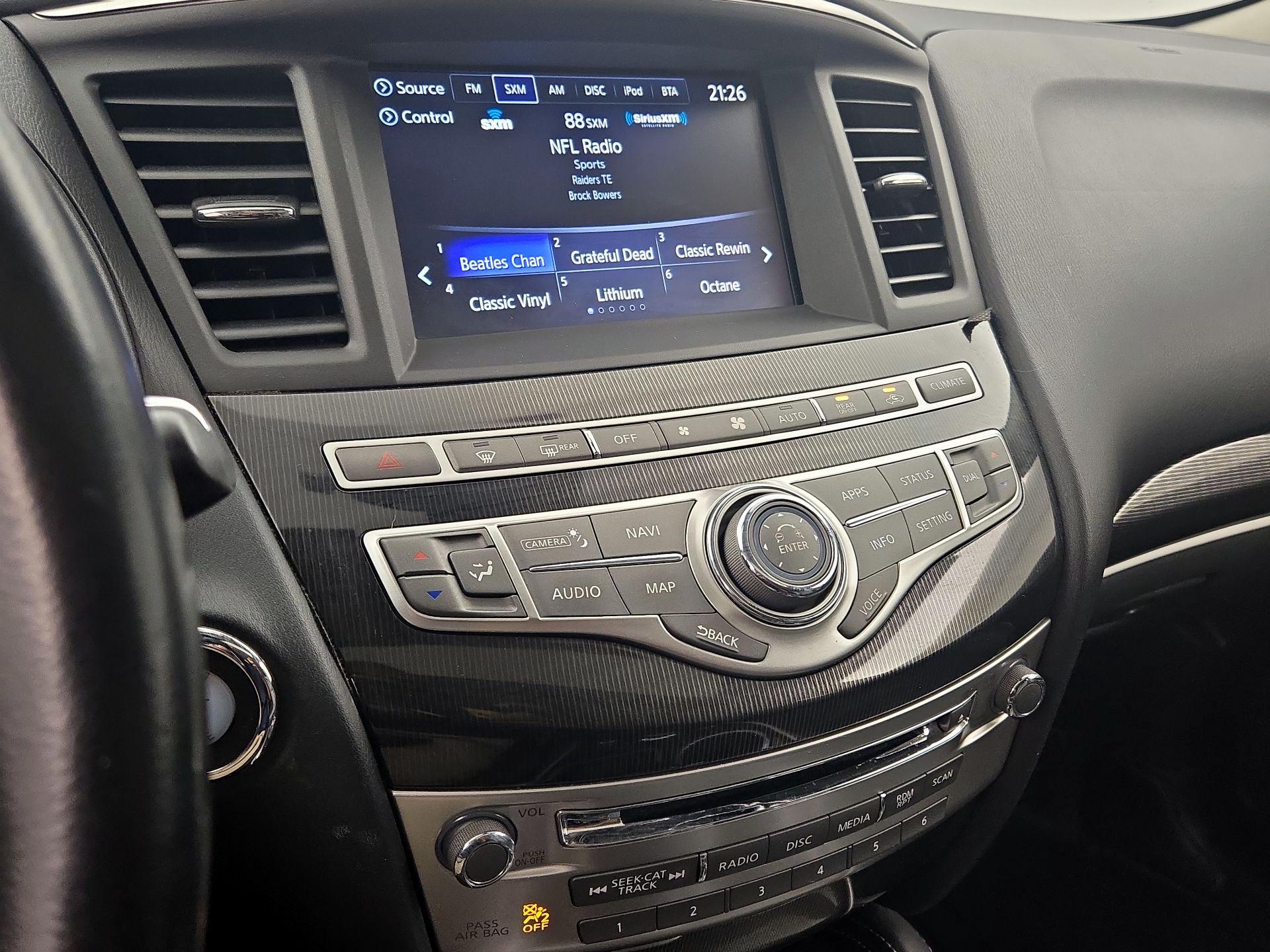 Thumbnail: 2017 INFINITI QX60 - 16