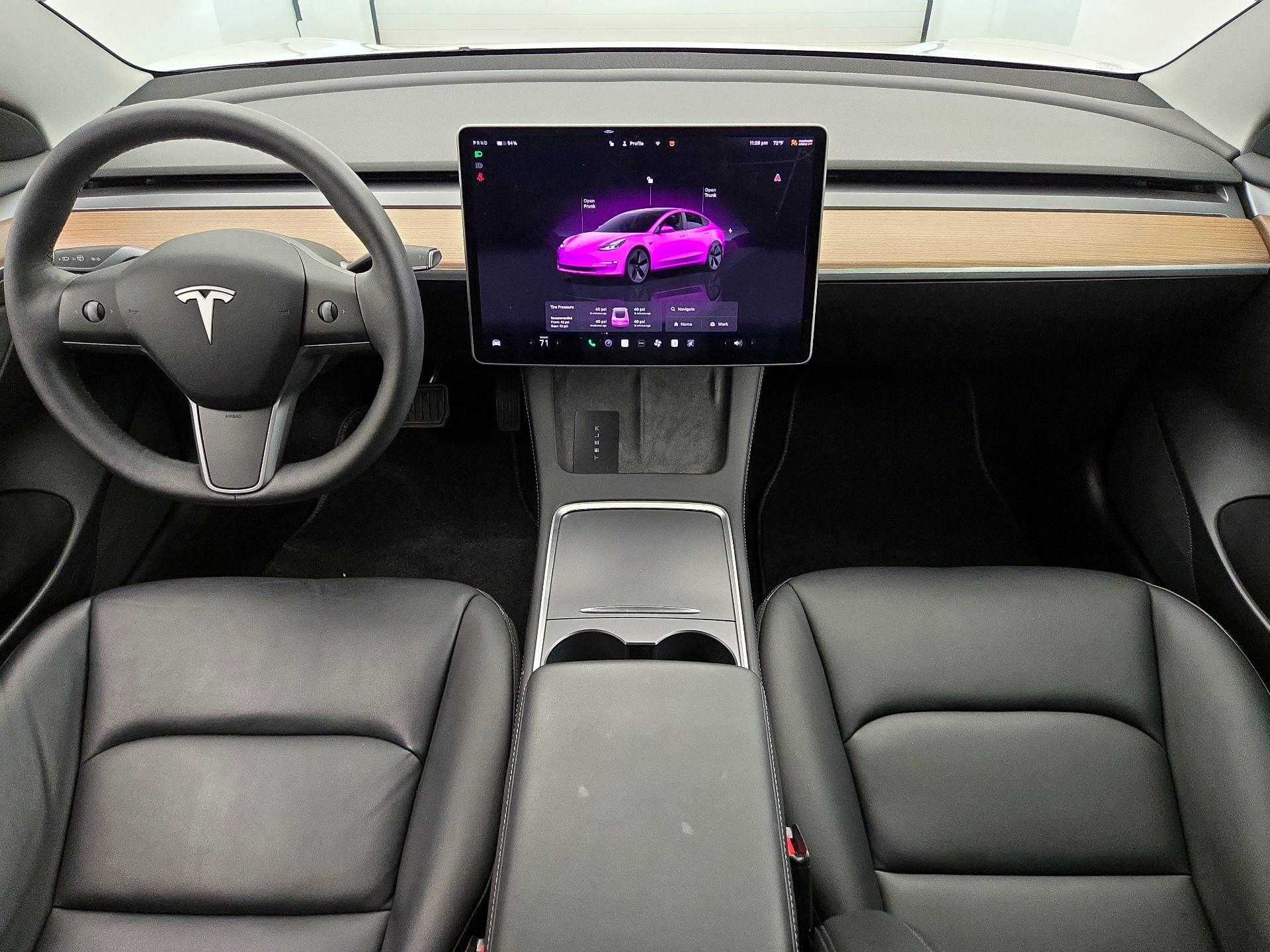 Thumbnail: 2022 Tesla Model 3 - 9