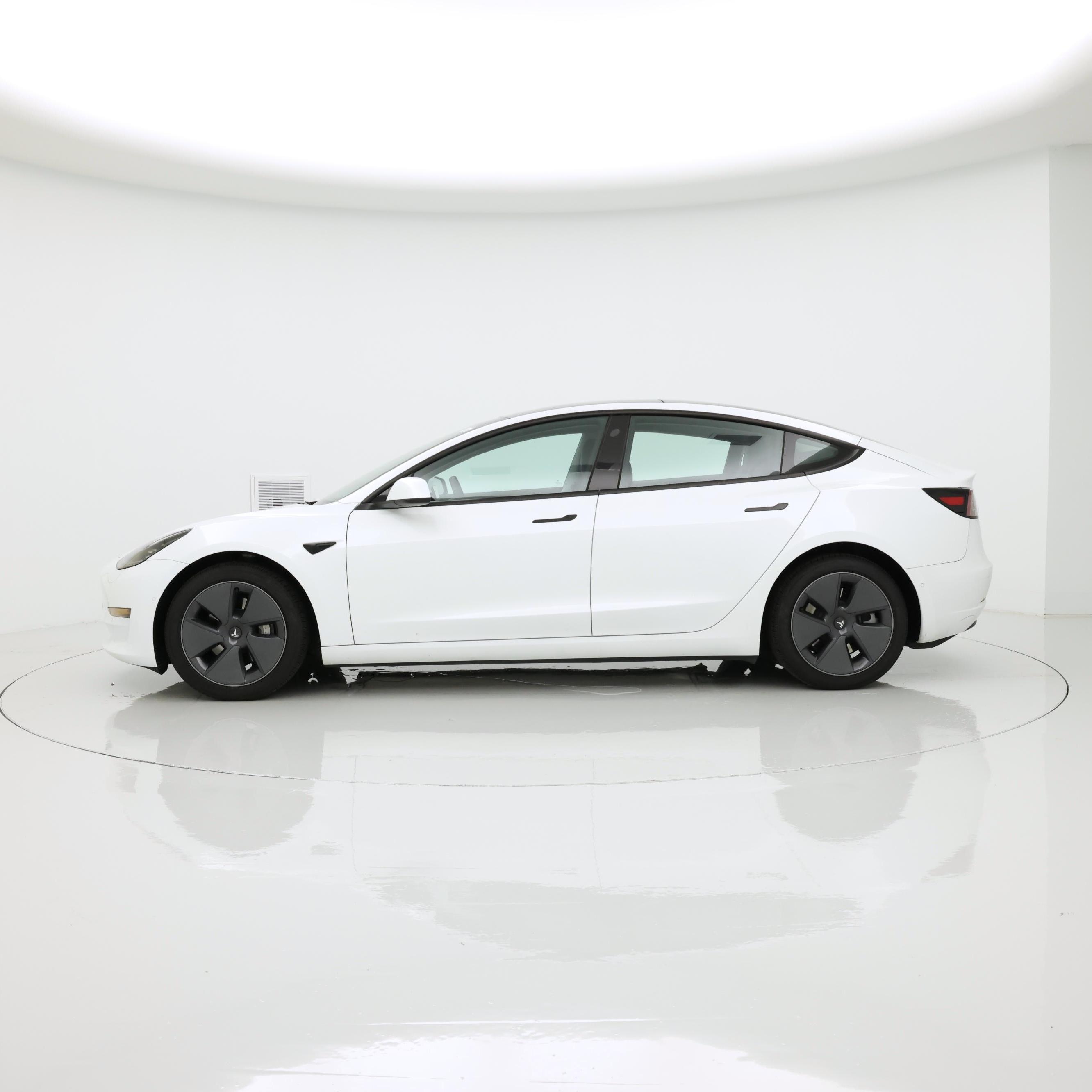 Thumbnail: 2022 Tesla Model 3 - 3