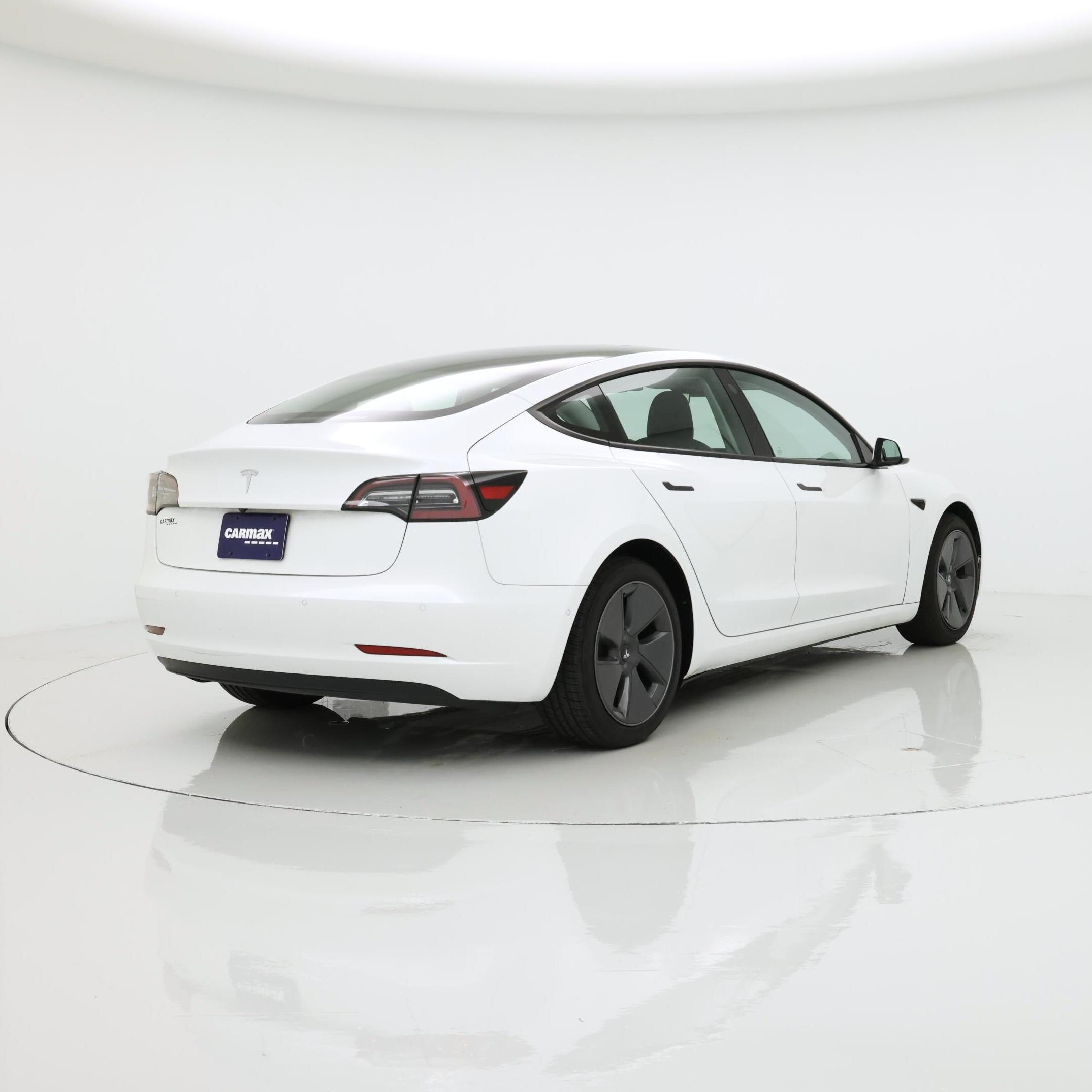 Thumbnail: 2022 Tesla Model 3 - 8