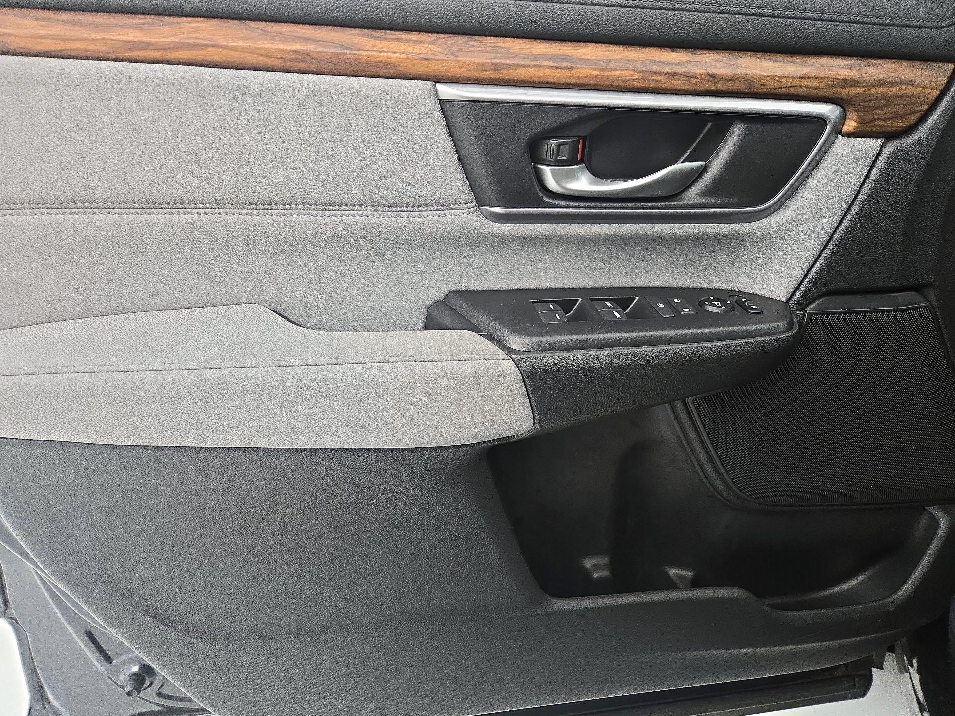 Thumbnail: 2017 Honda CR-V - 12