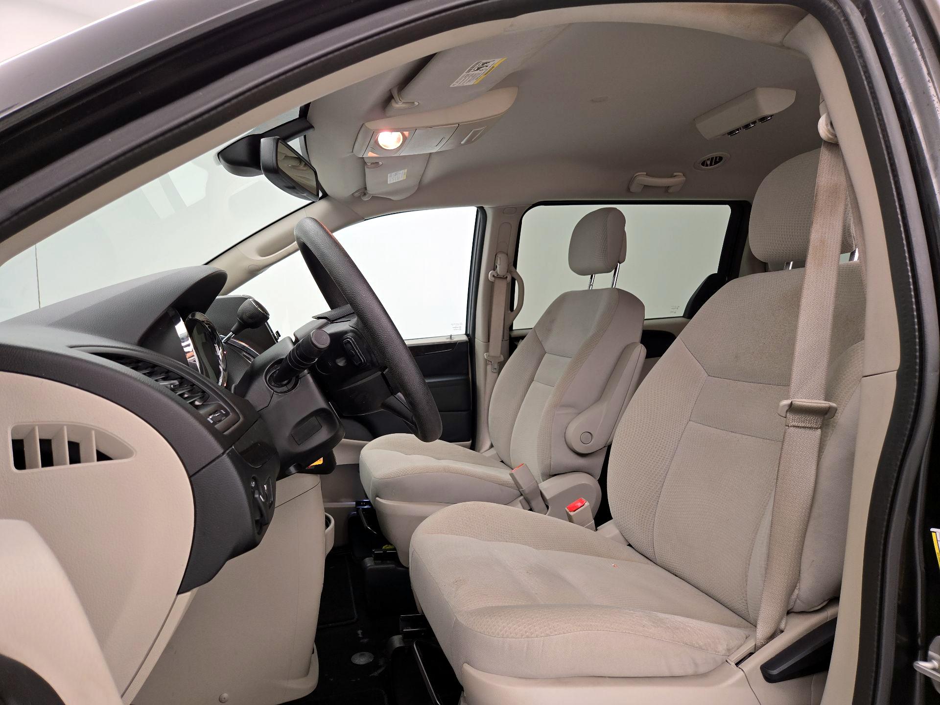 Thumbnail: 2018 Dodge Grand Caravan - 11