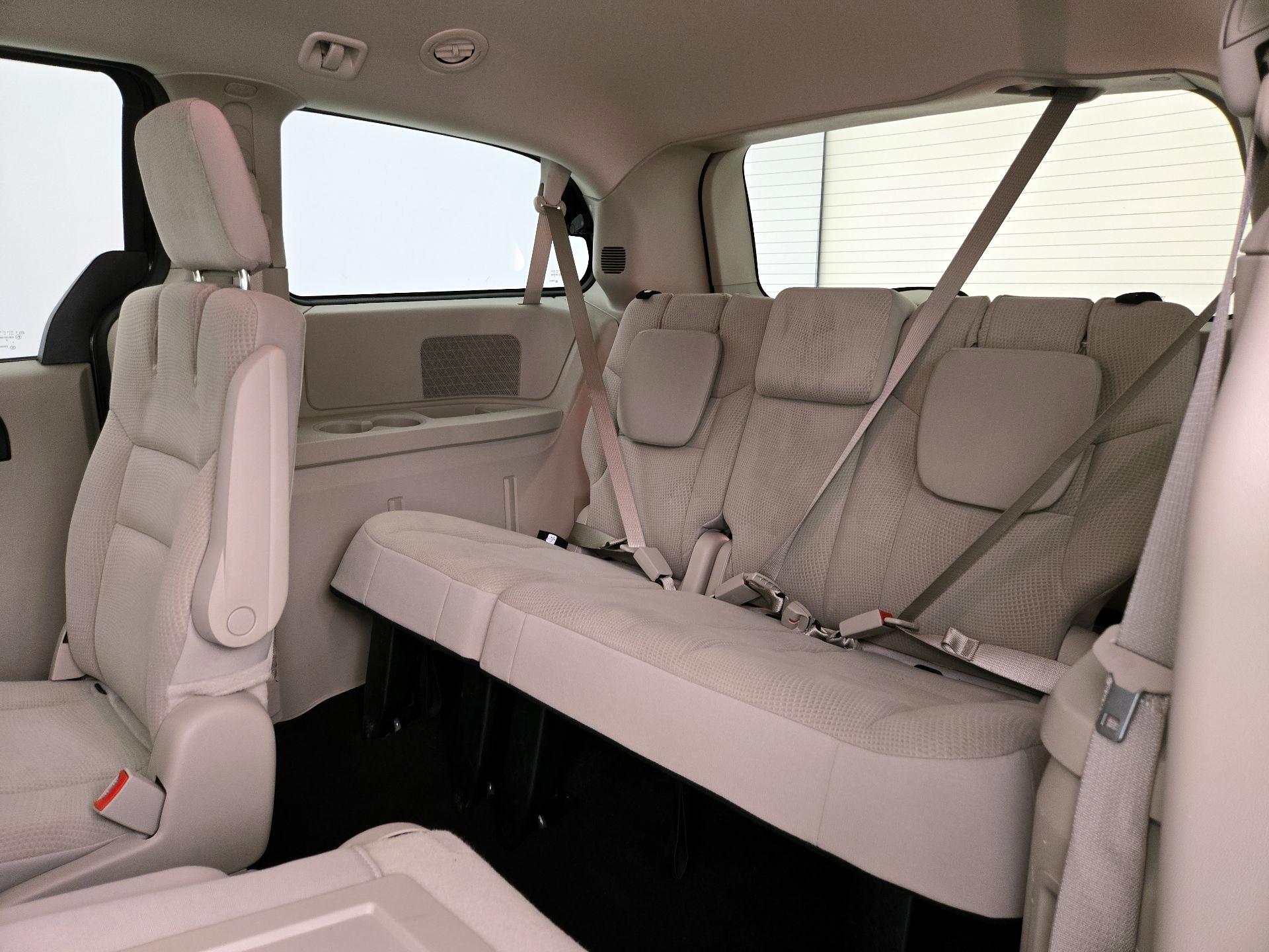 Thumbnail: 2018 Dodge Grand Caravan - 20