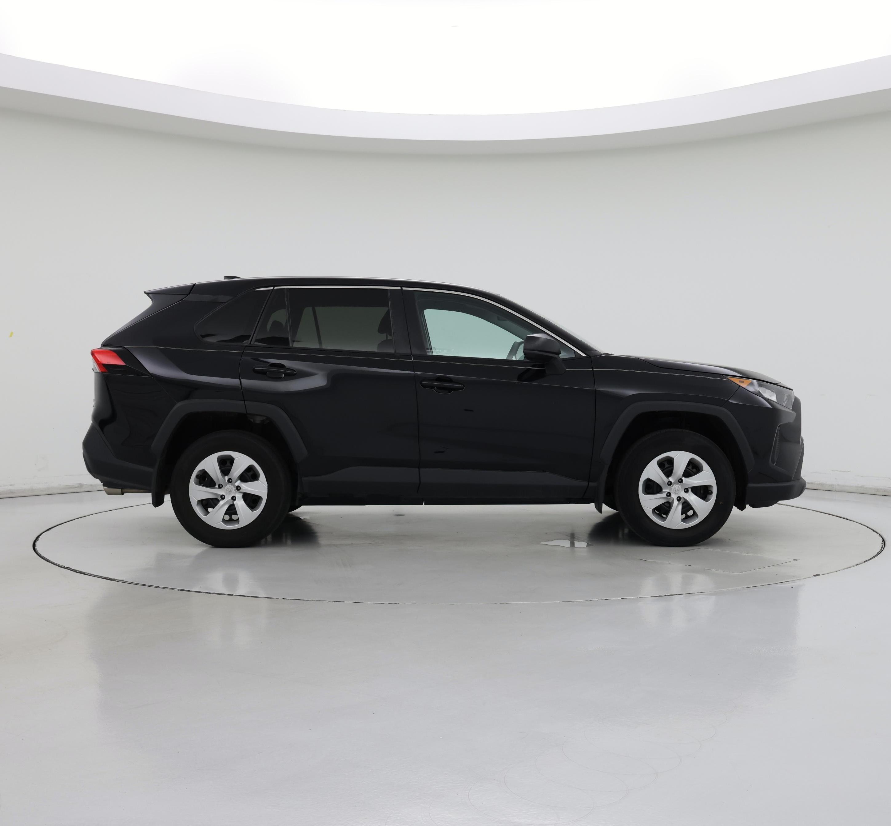 Thumbnail: 2022 Toyota RAV4 - 7