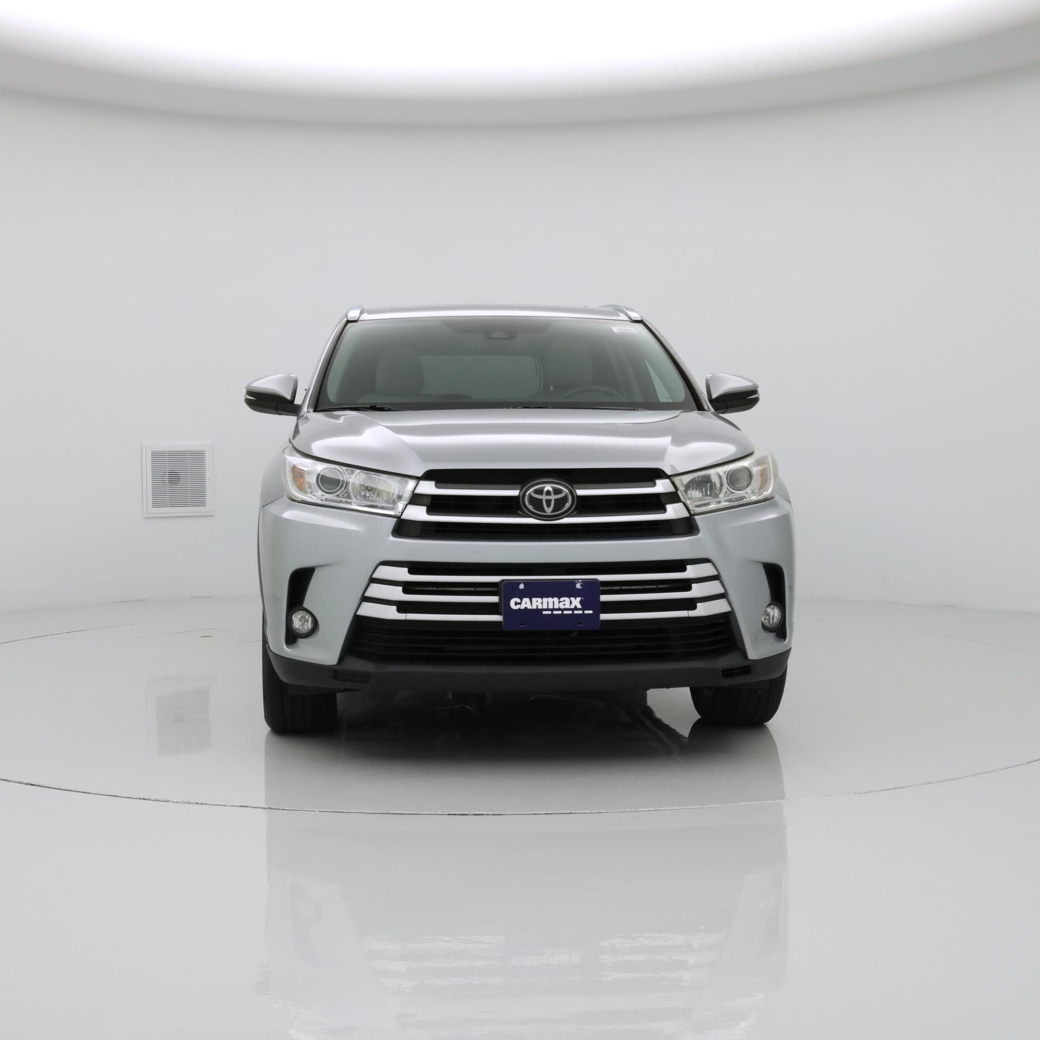 Thumbnail: 2017 Toyota Highlander - 5