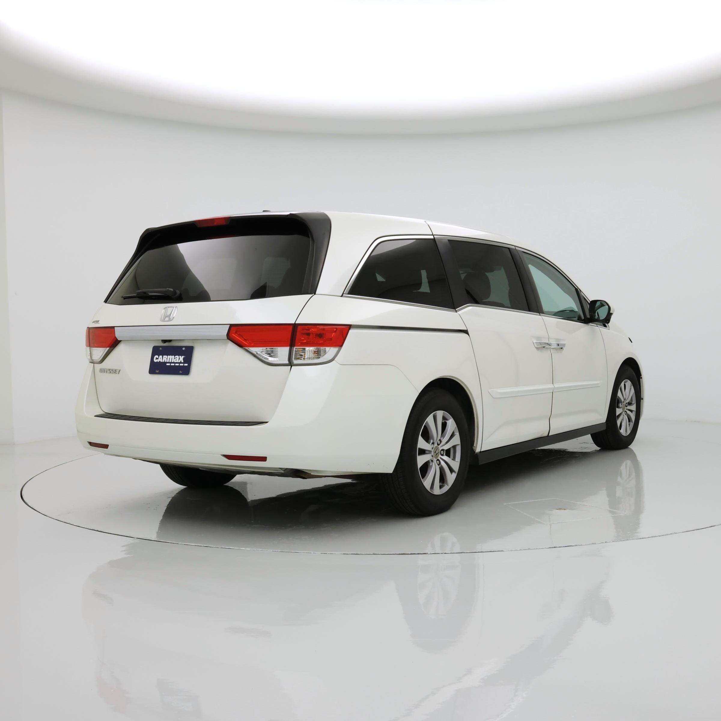 Thumbnail: 2015 Honda Odyssey - 8
