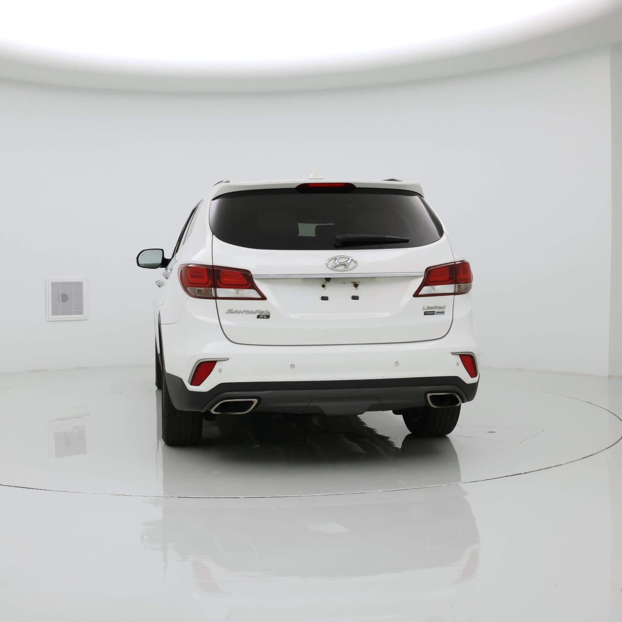 Thumbnail: 2019 Hyundai Santa Fe - 6