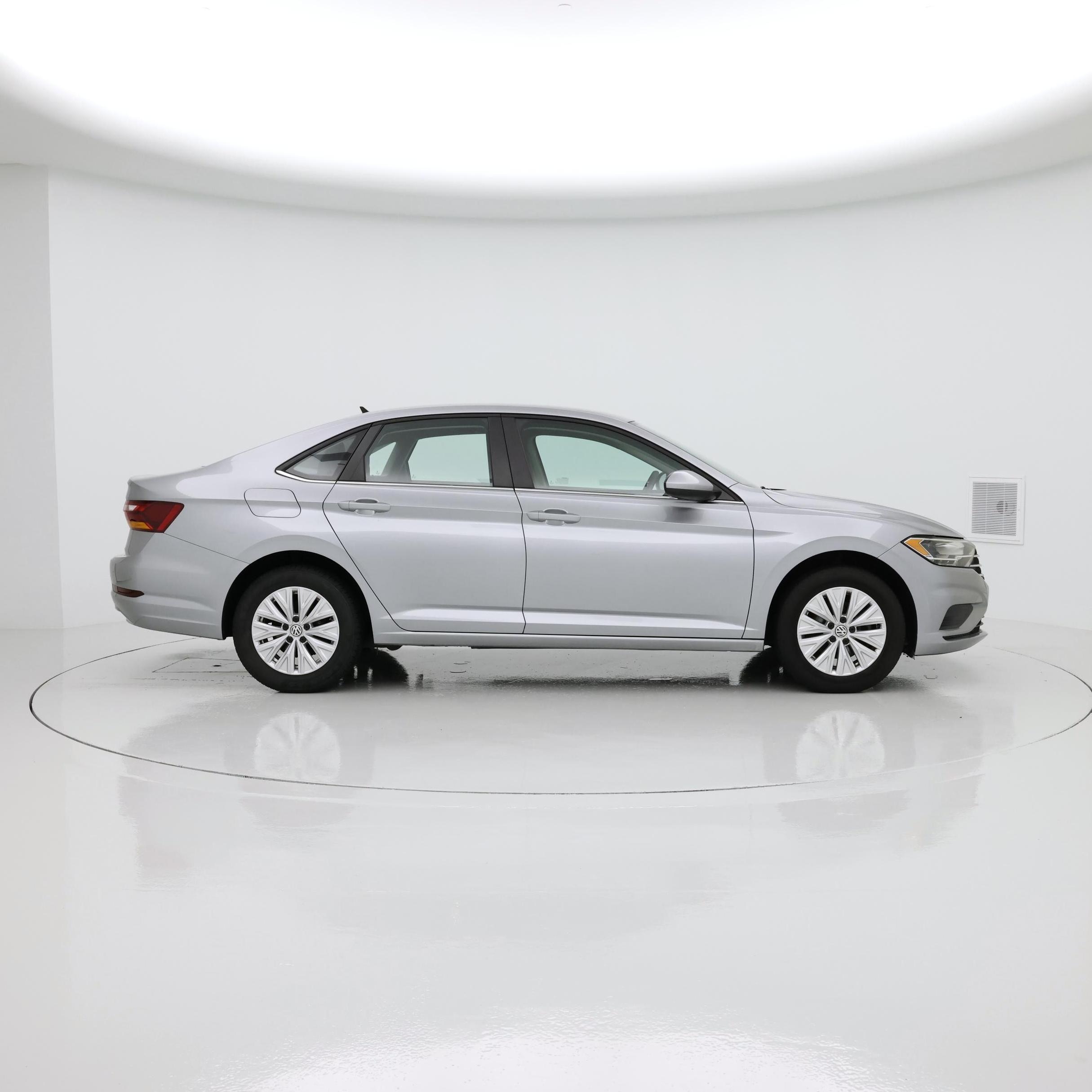 Thumbnail: 2019 Volkswagen Jetta - 7
