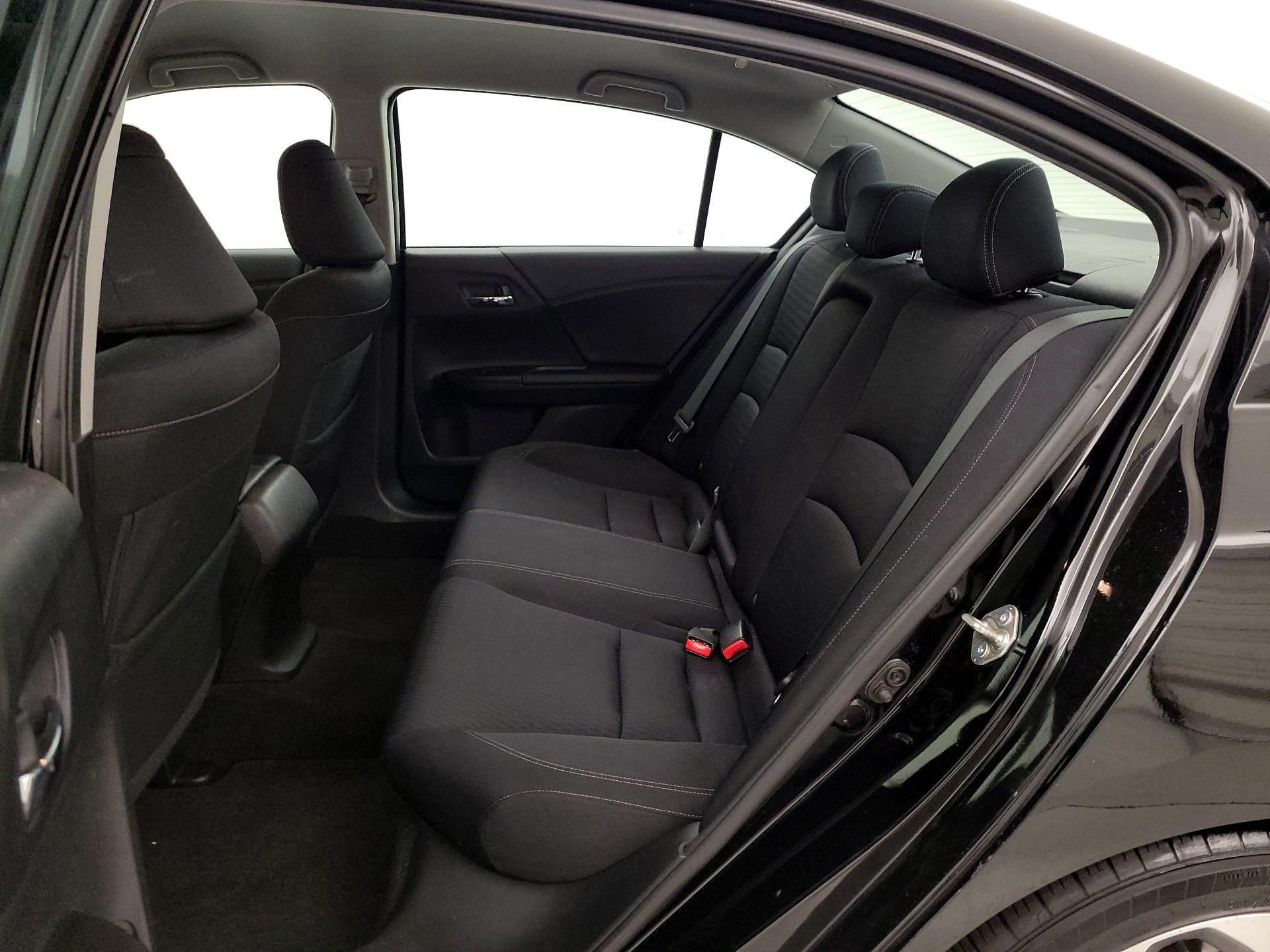 Thumbnail: 2015 Honda Accord - 19