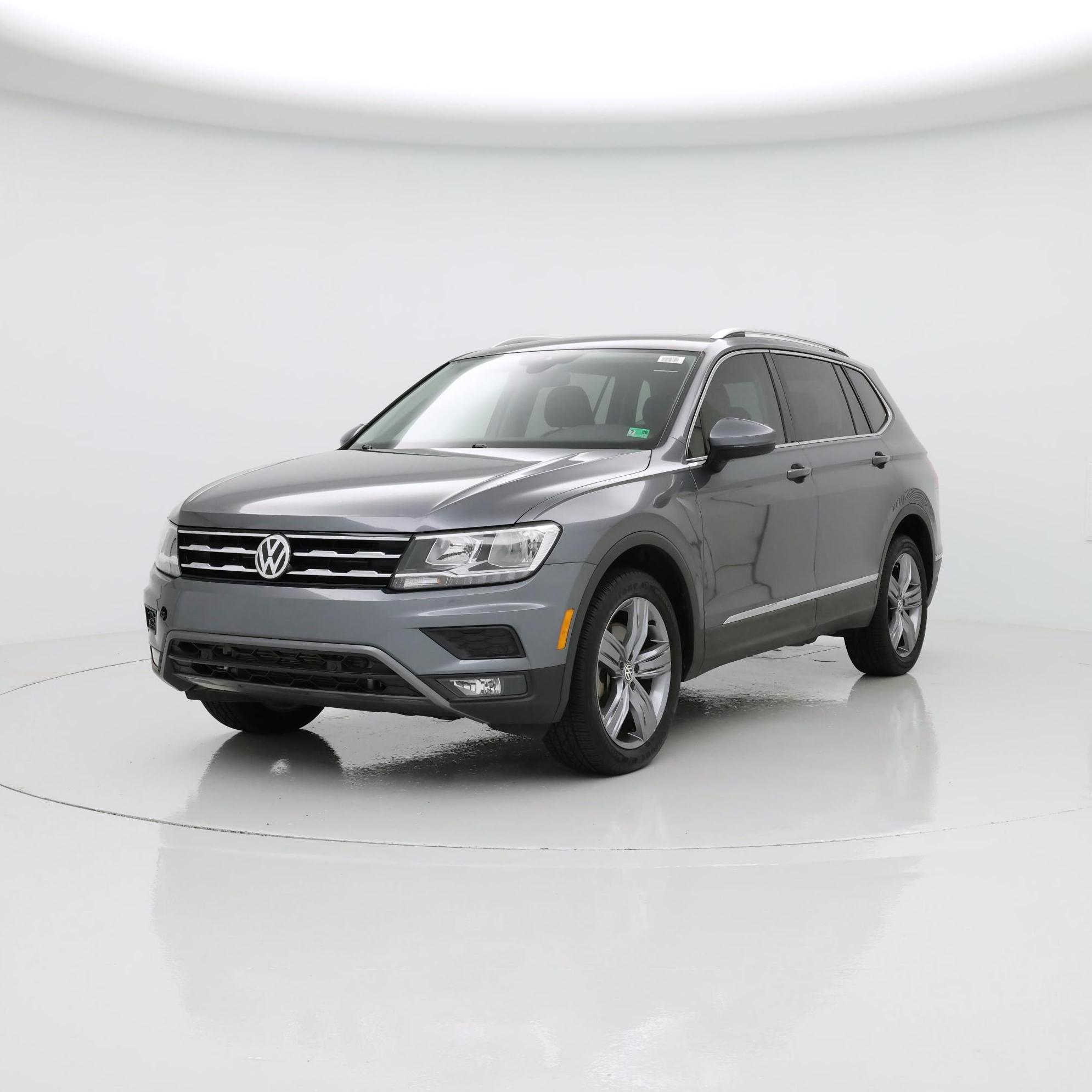 Thumbnail: 2020 Volkswagen Tiguan - 4