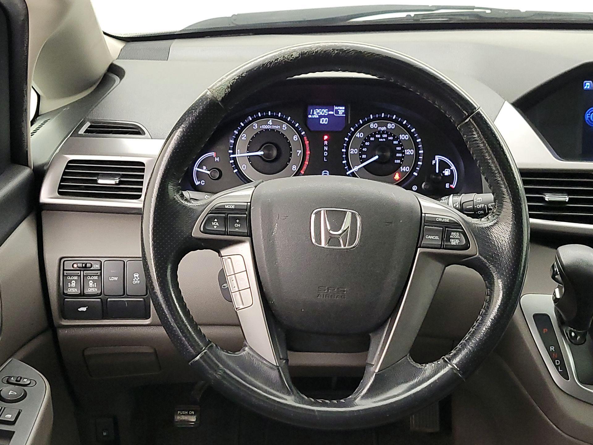 Thumbnail: 2014 Honda Odyssey - 10
