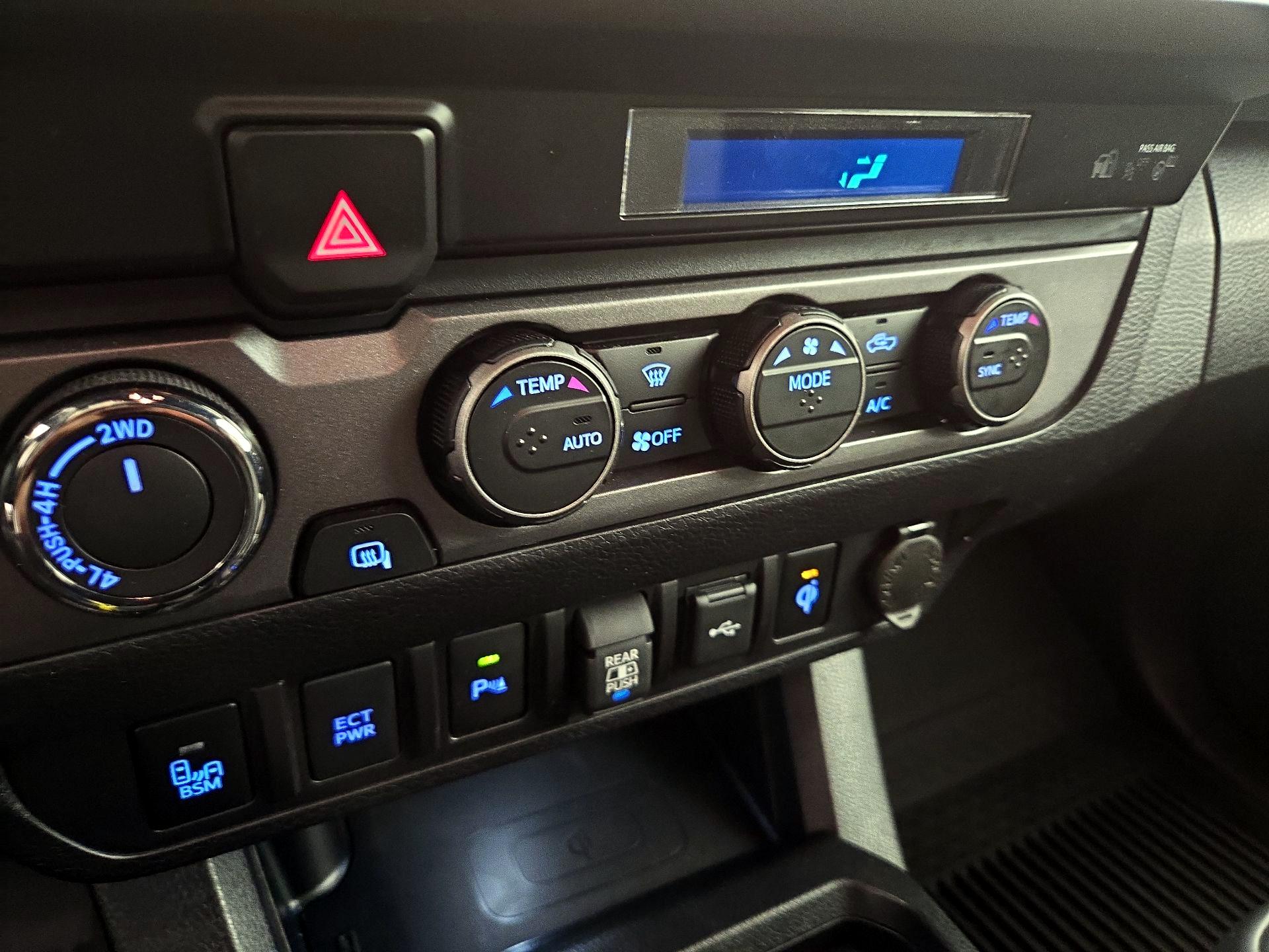 Thumbnail: 2023 Toyota Tacoma - 16