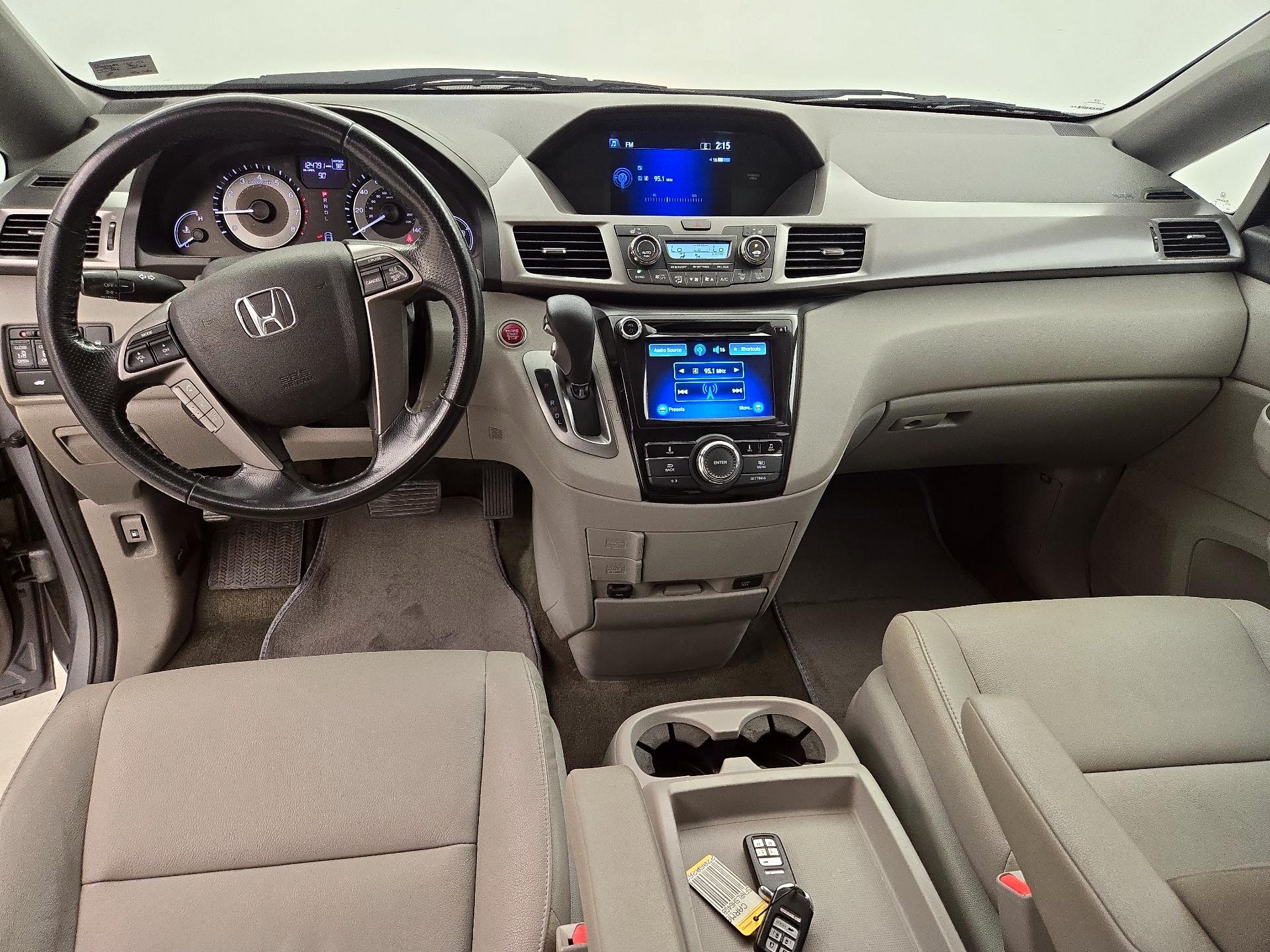 Thumbnail: 2016 Honda Odyssey - 9