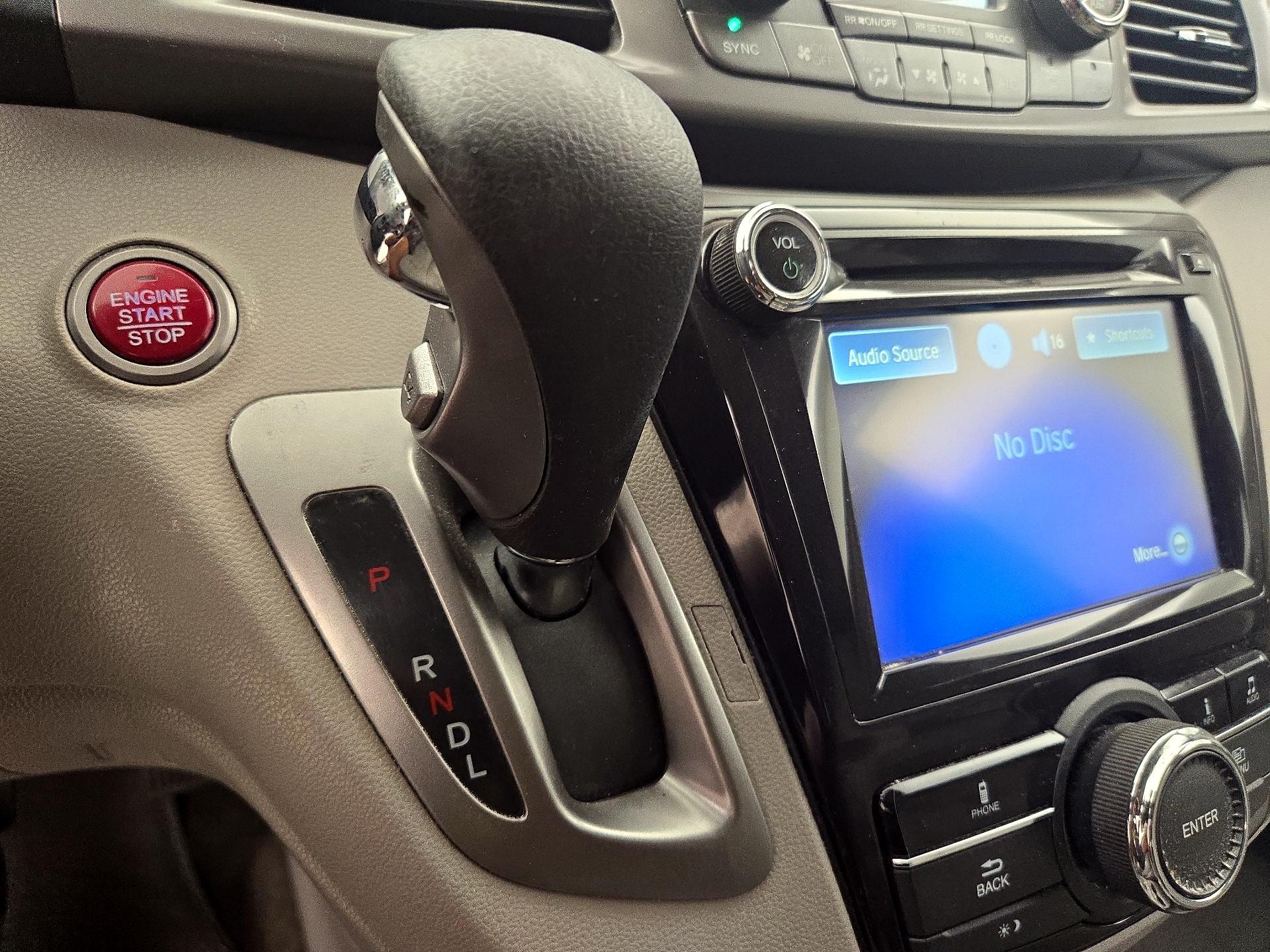 Thumbnail: 2016 Honda Odyssey - 17