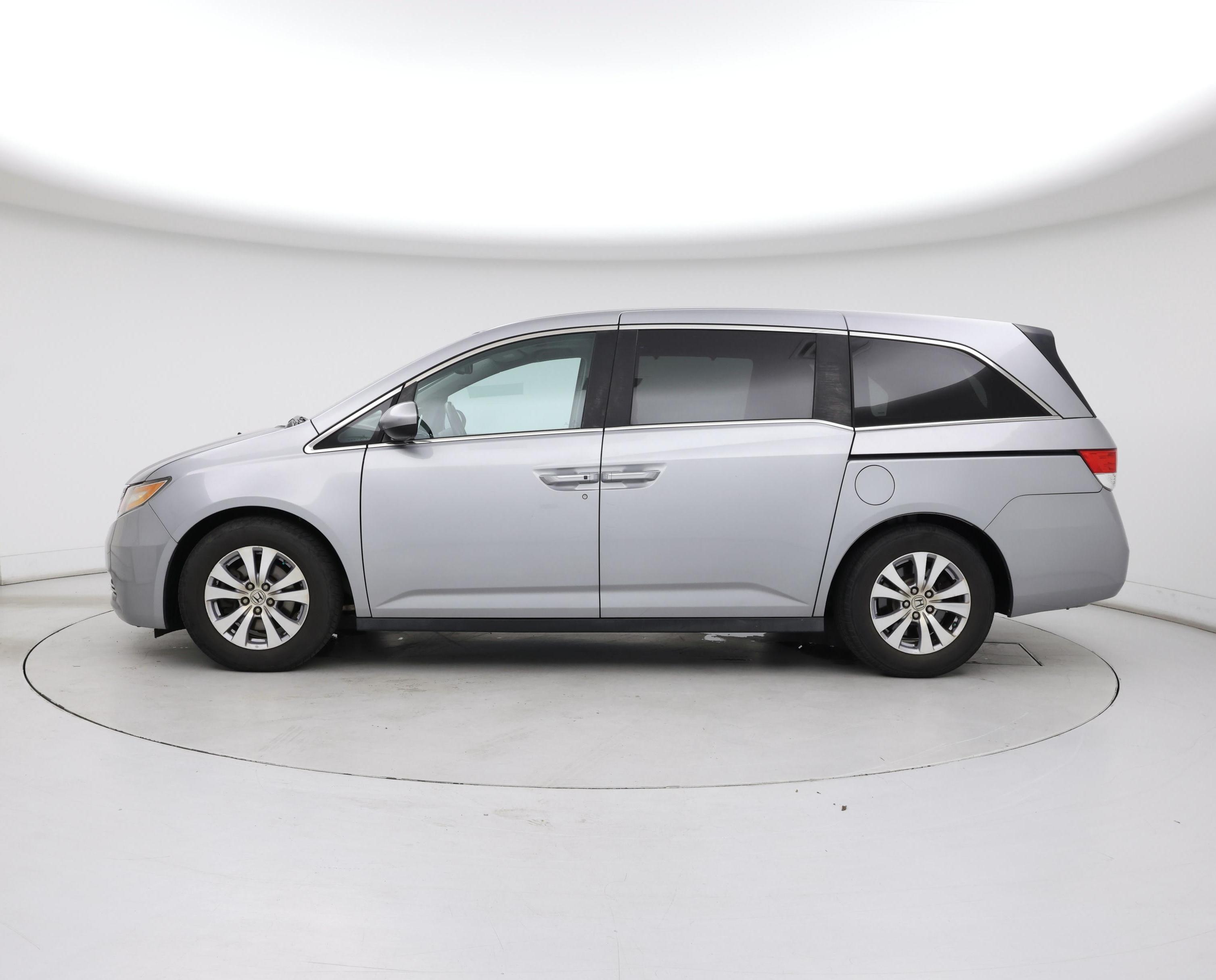 Thumbnail: 2016 Honda Odyssey - 3