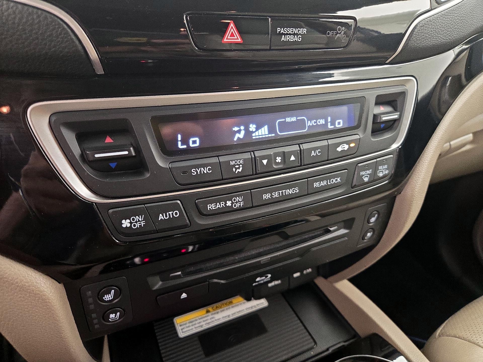 Thumbnail: 2021 Honda Pilot - 17